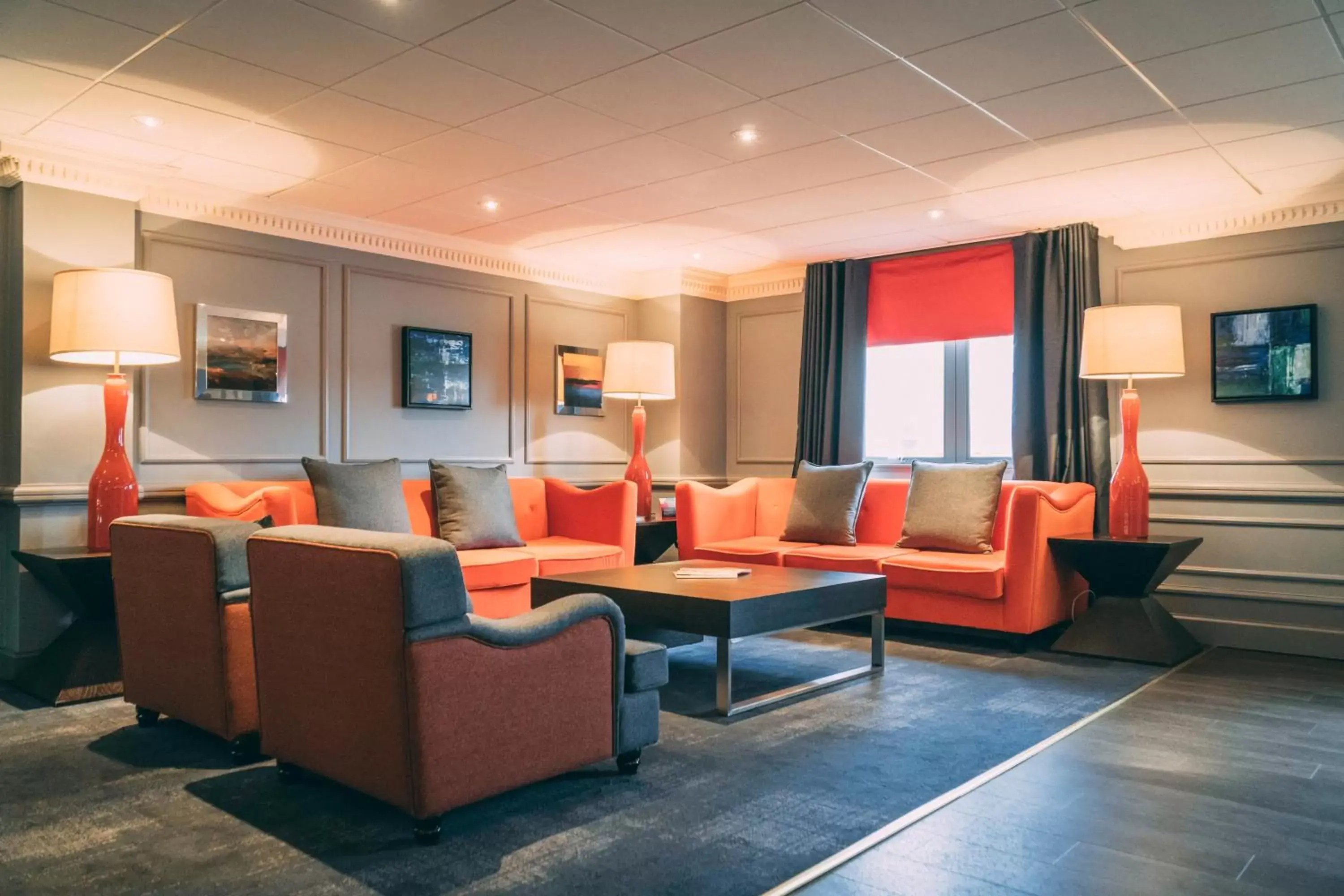 Lounge or bar, Seating Area in Copthorne Hotel Plymouth