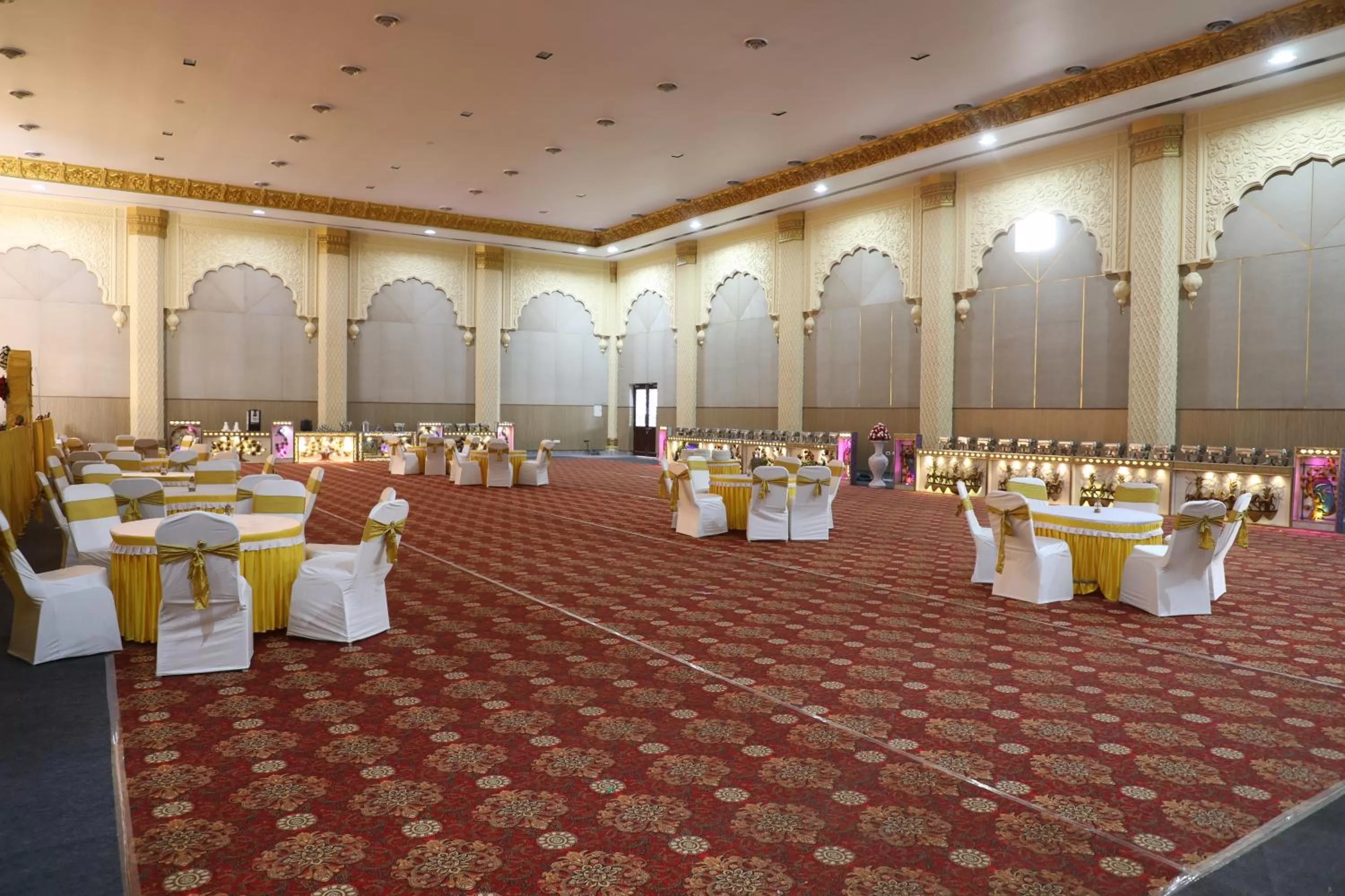 wedding in Gadiraju Palace Convention Centre & Hotel