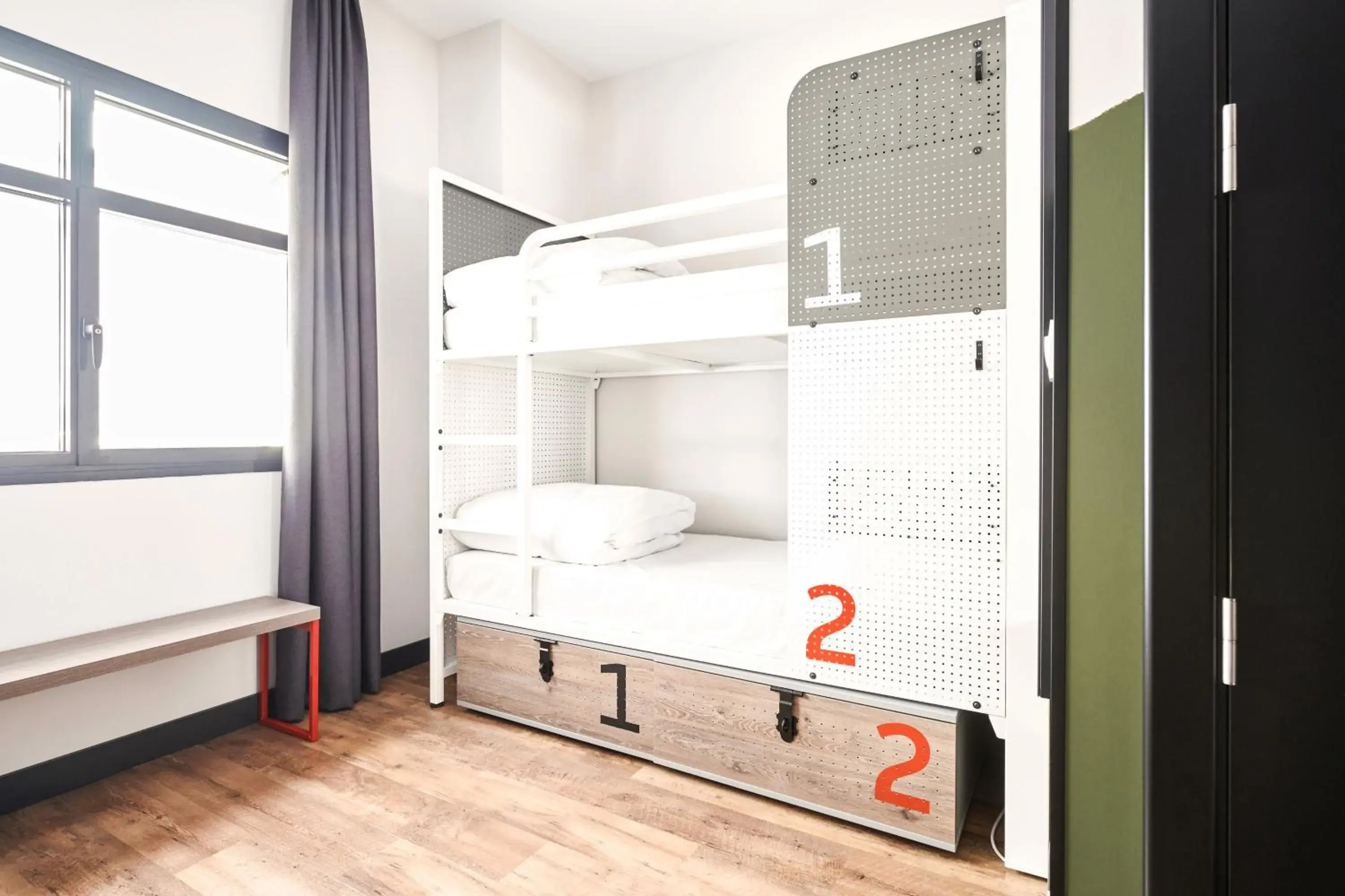 Bedroom, Bunk Bed in Generator Madrid