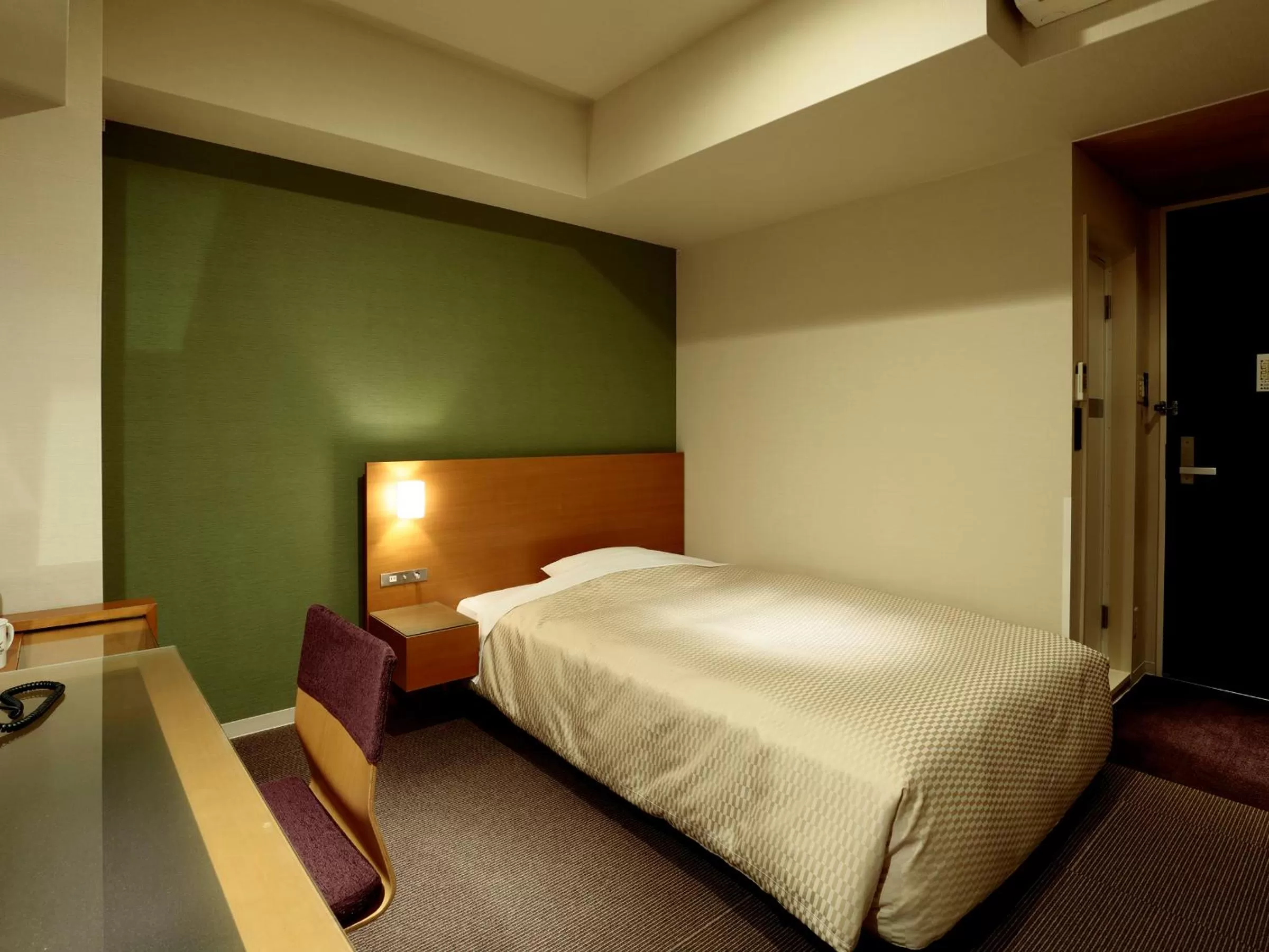 Photo of the whole room, Bed in Candeo Hotels Handa