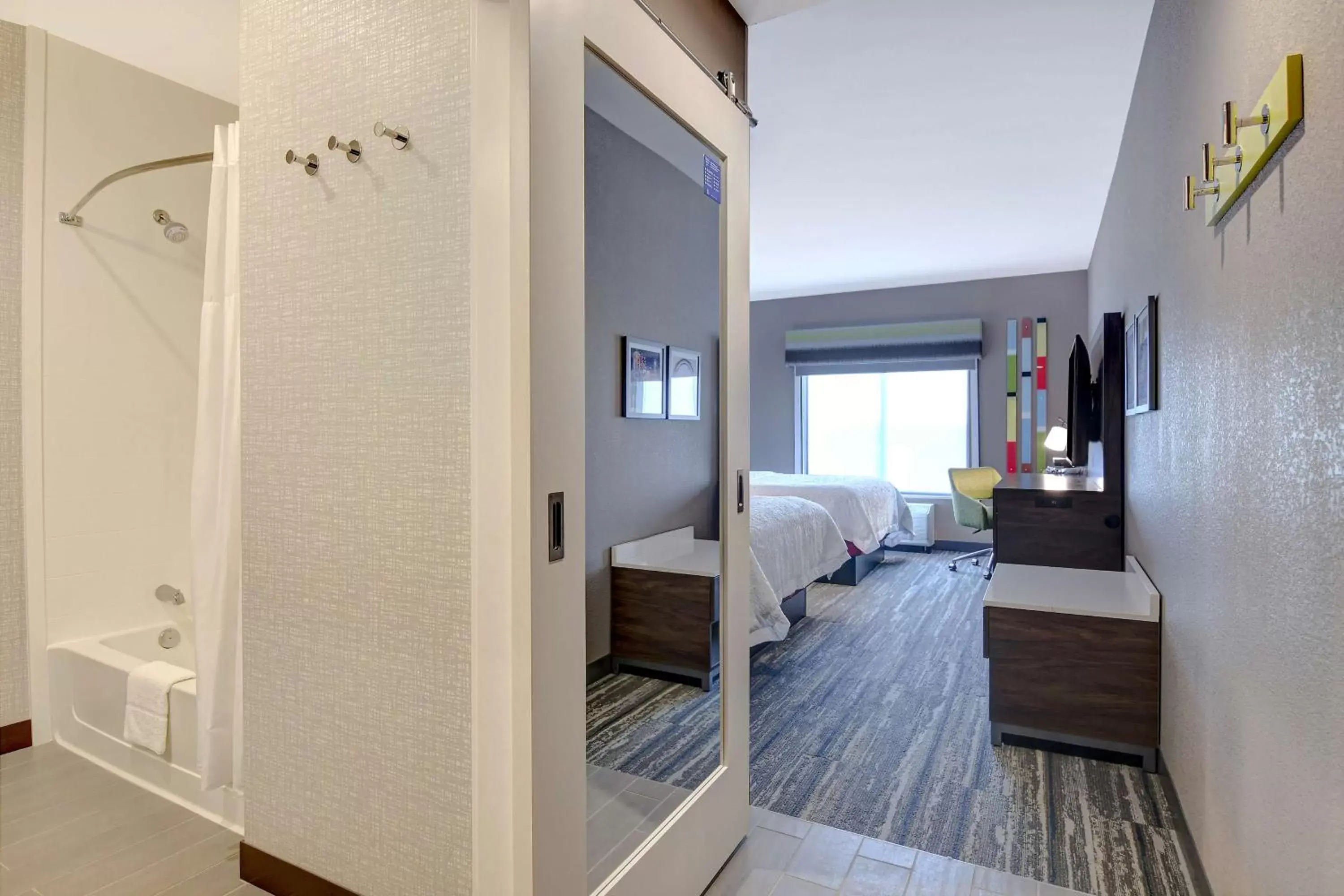 Queen Room with Two Queen Beds in Hampton Inn & Suites Canal Winchester Columbus Queen Room with Two Queen Beds in Hampton Inn & Suites Canal Winchester Columbus