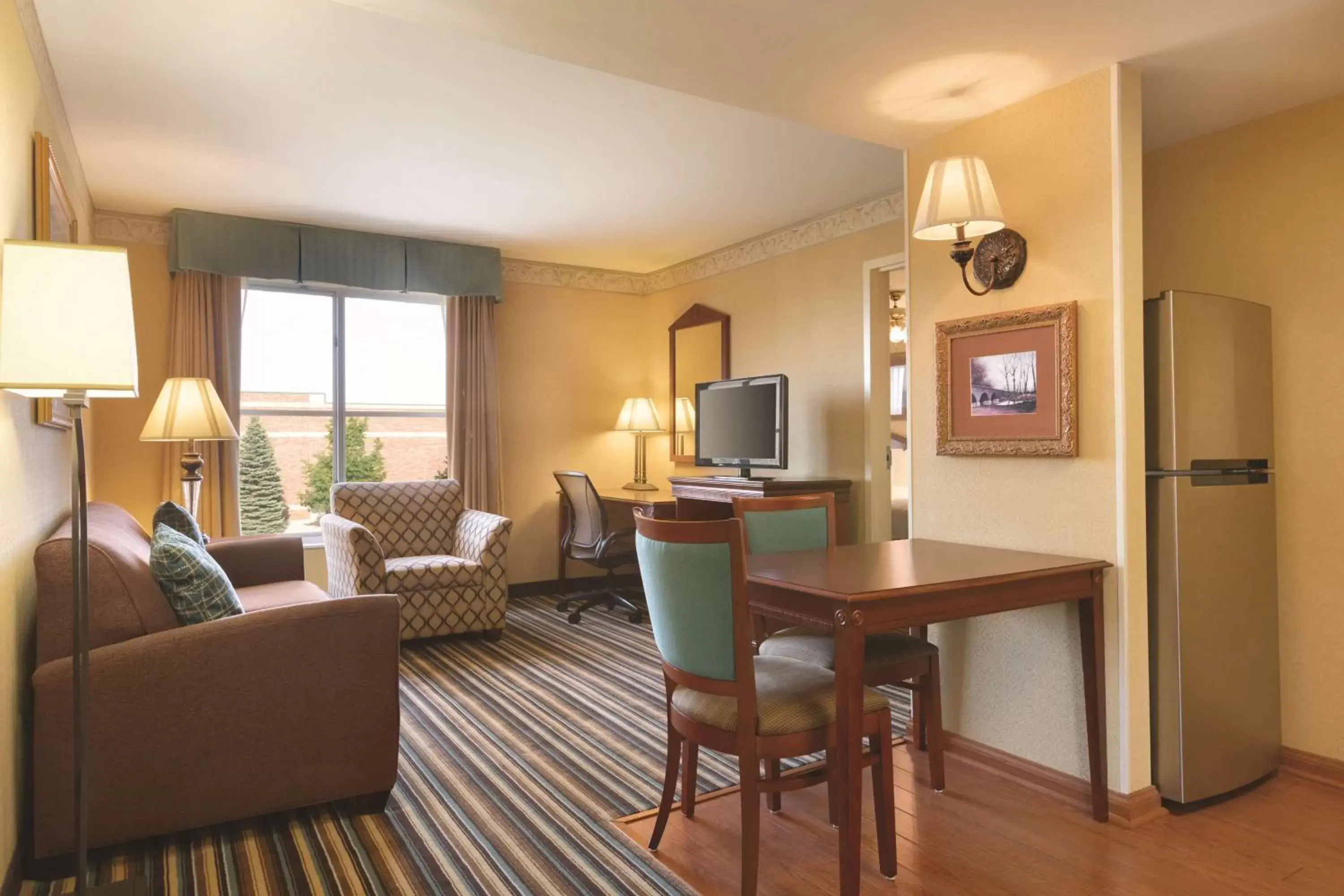 Bedroom, Seating Area in Homewood Suites by Hilton Detroit-Troy