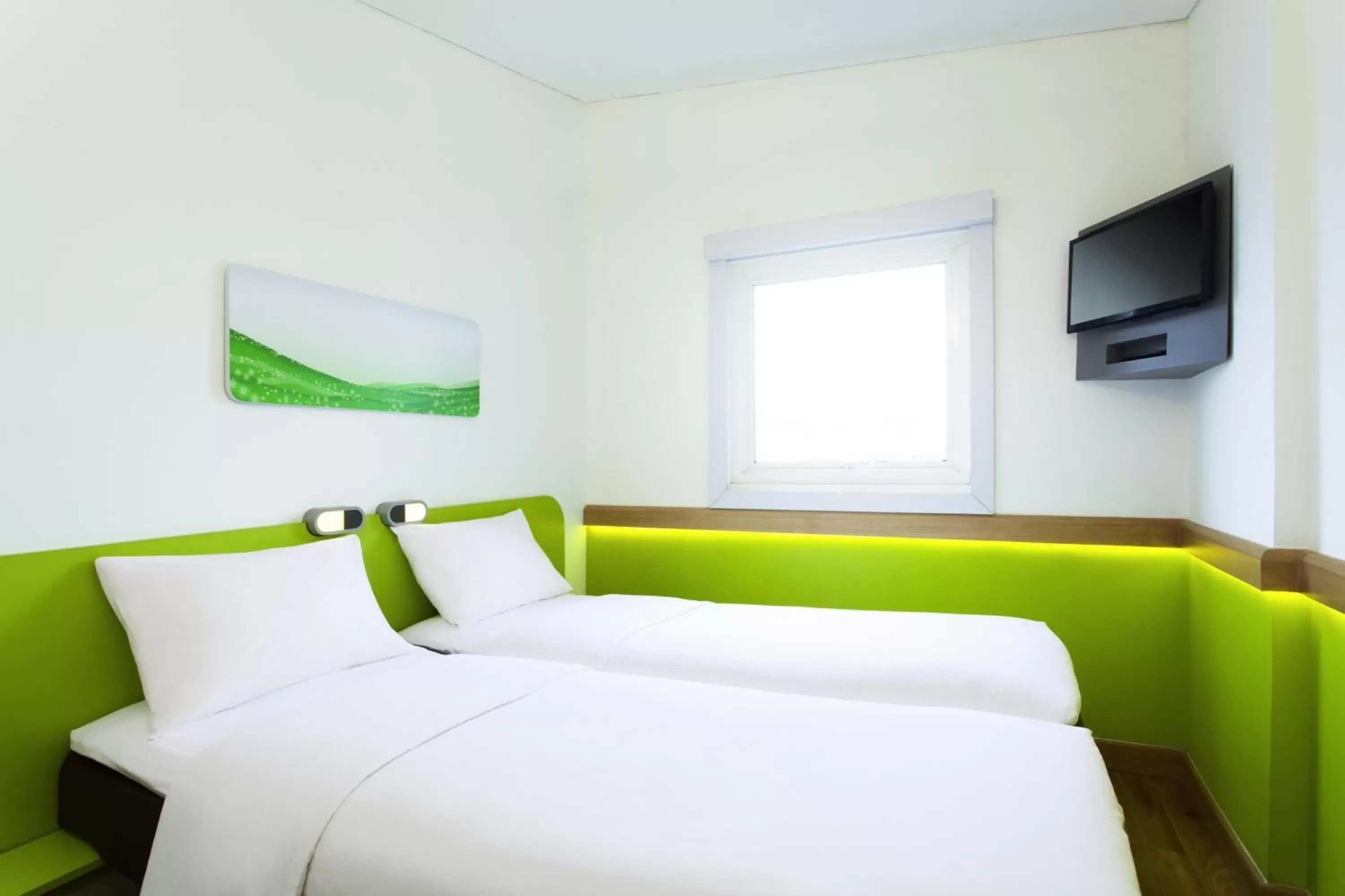 Bed in Ibis Budget Bandung Asia Afrika