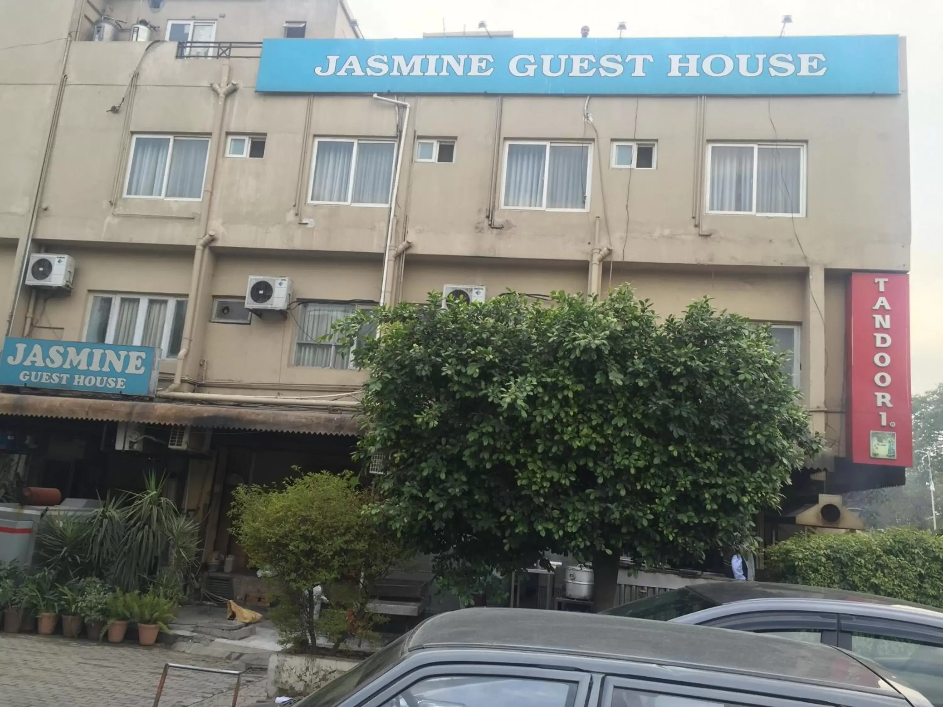 Facade/entrance, Property Building in Jasmine Inn