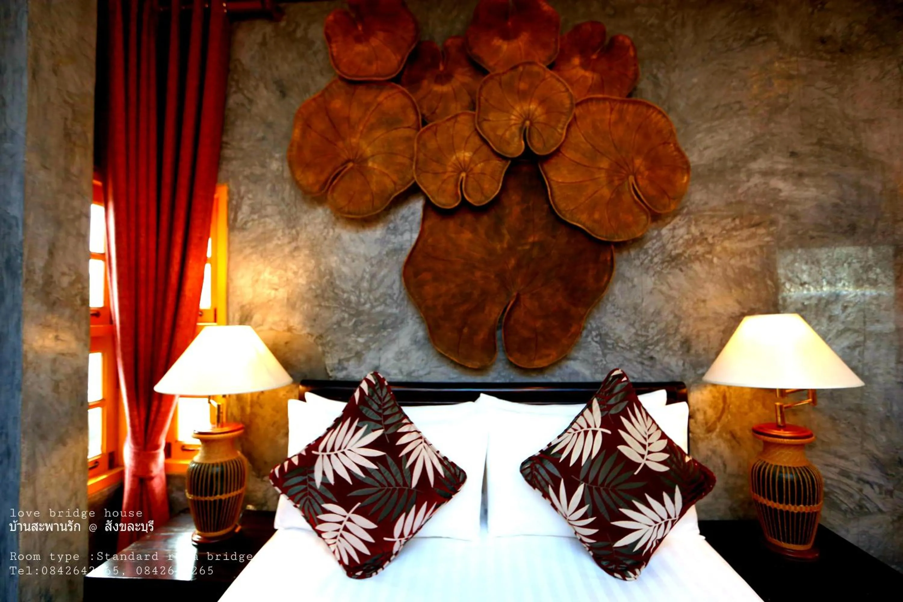 Bed in Love Bridge House บ้านสะพานรัก