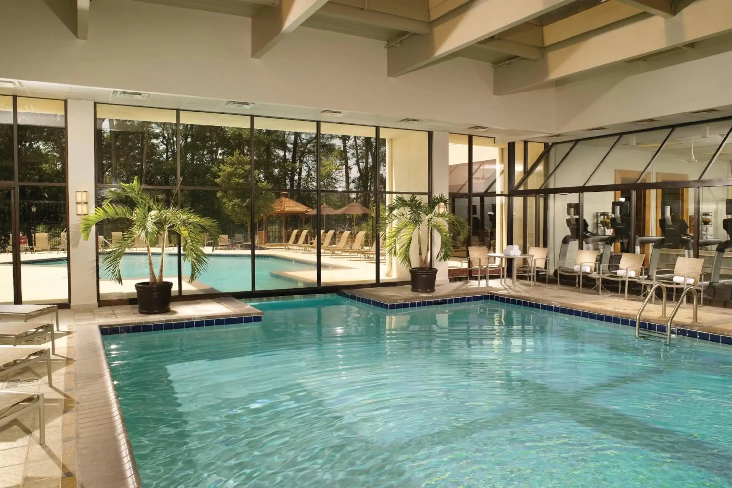 Swimming Pool in Atlanta Marriott Perimeter Center