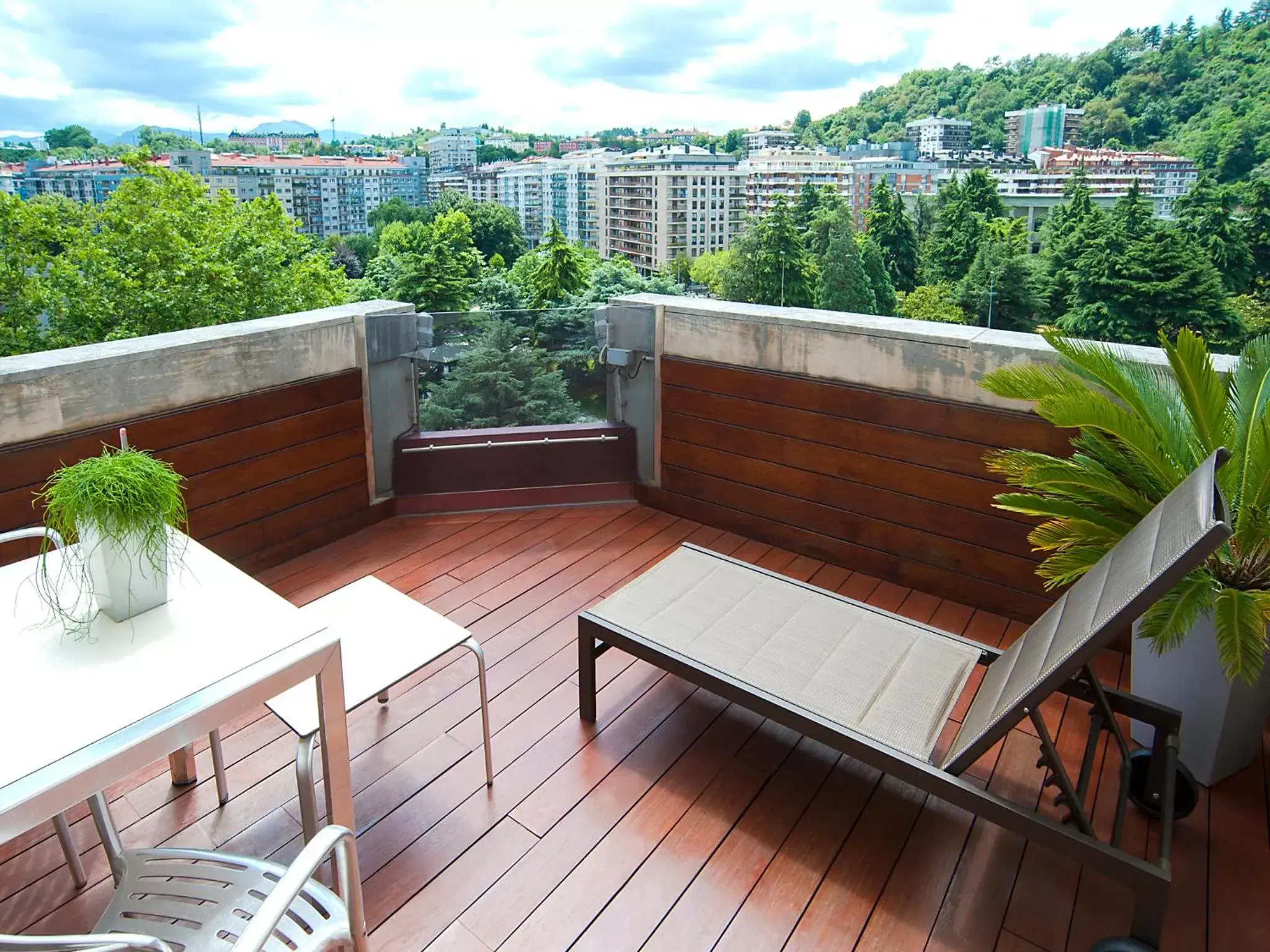 Balcony/Terrace in Hotel Silken Amara Plaza