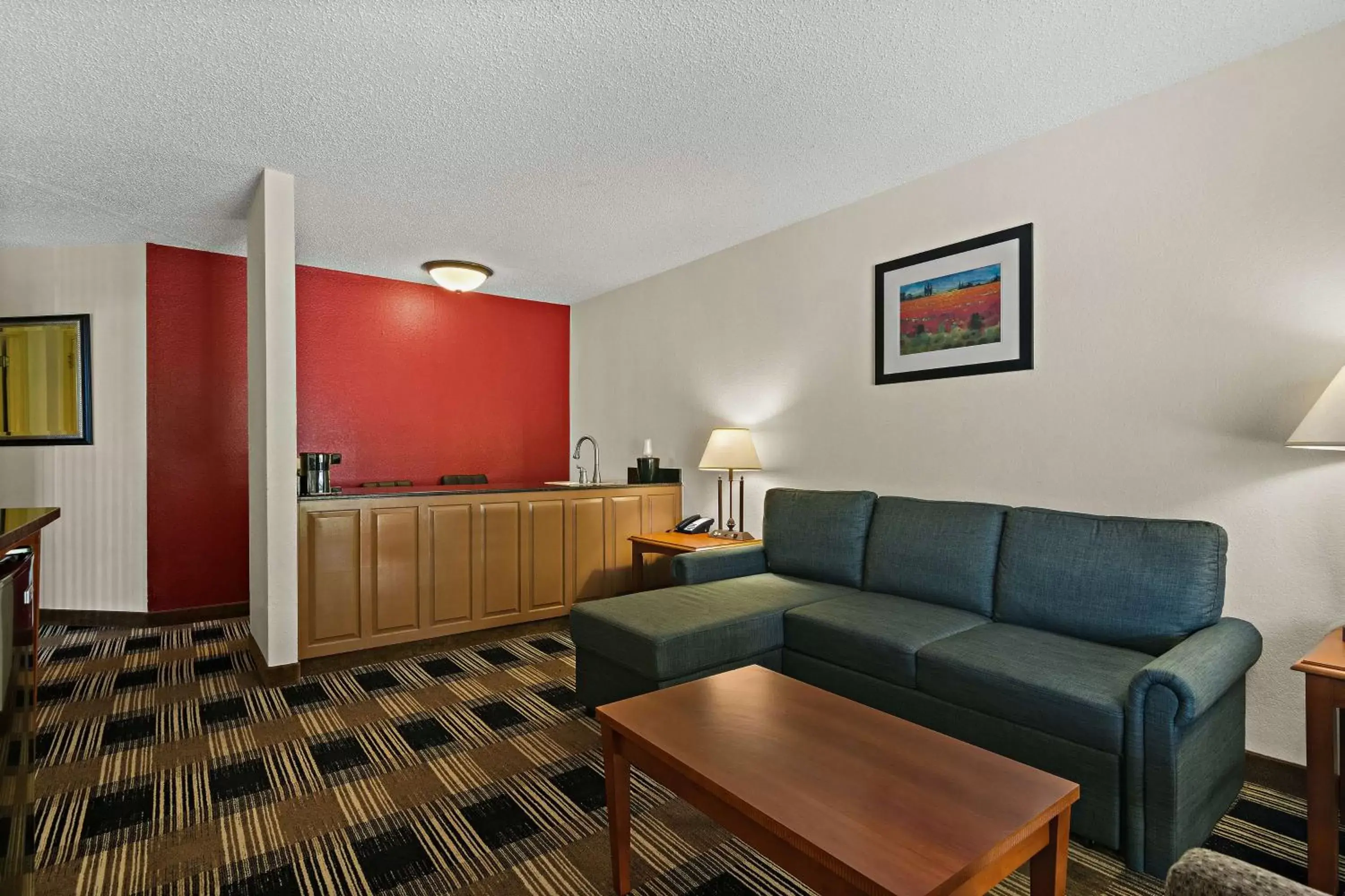 Photo of the whole room in Best Western Windsor Suites
