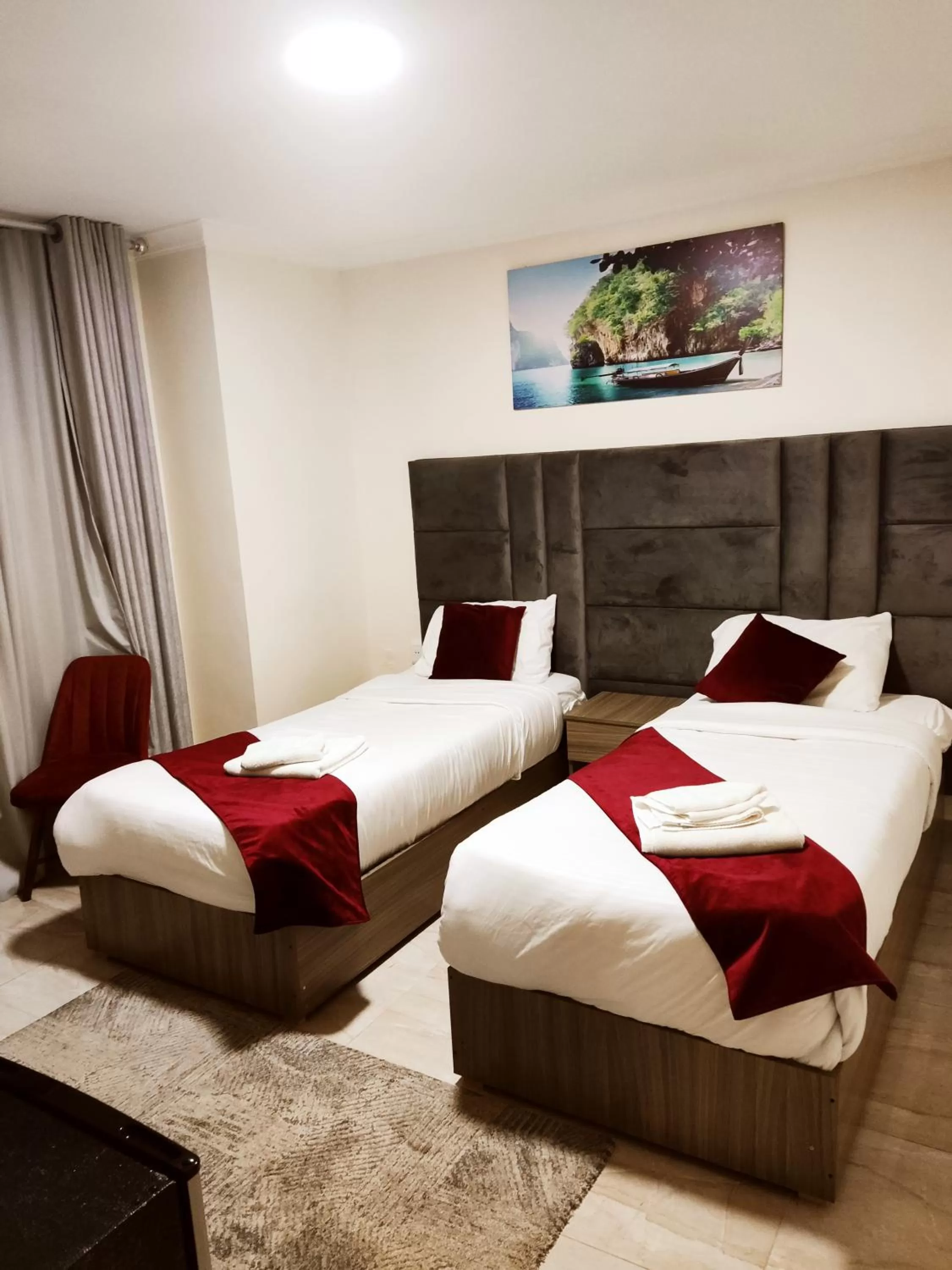 Photo of the whole room in Golden Plaza Hotel