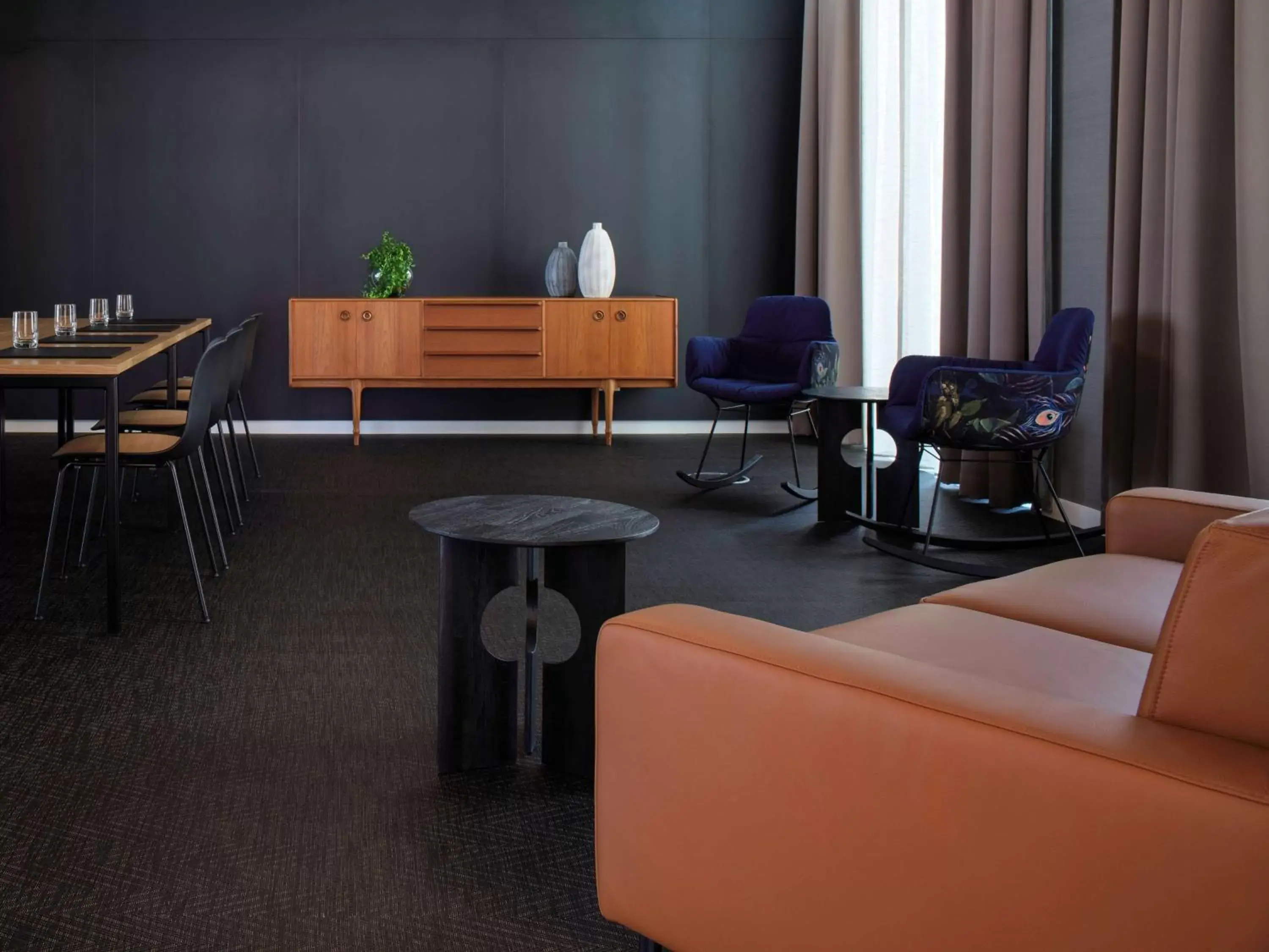 Meeting/conference room, Seating Area in Adina Apartment Hotel Cologne