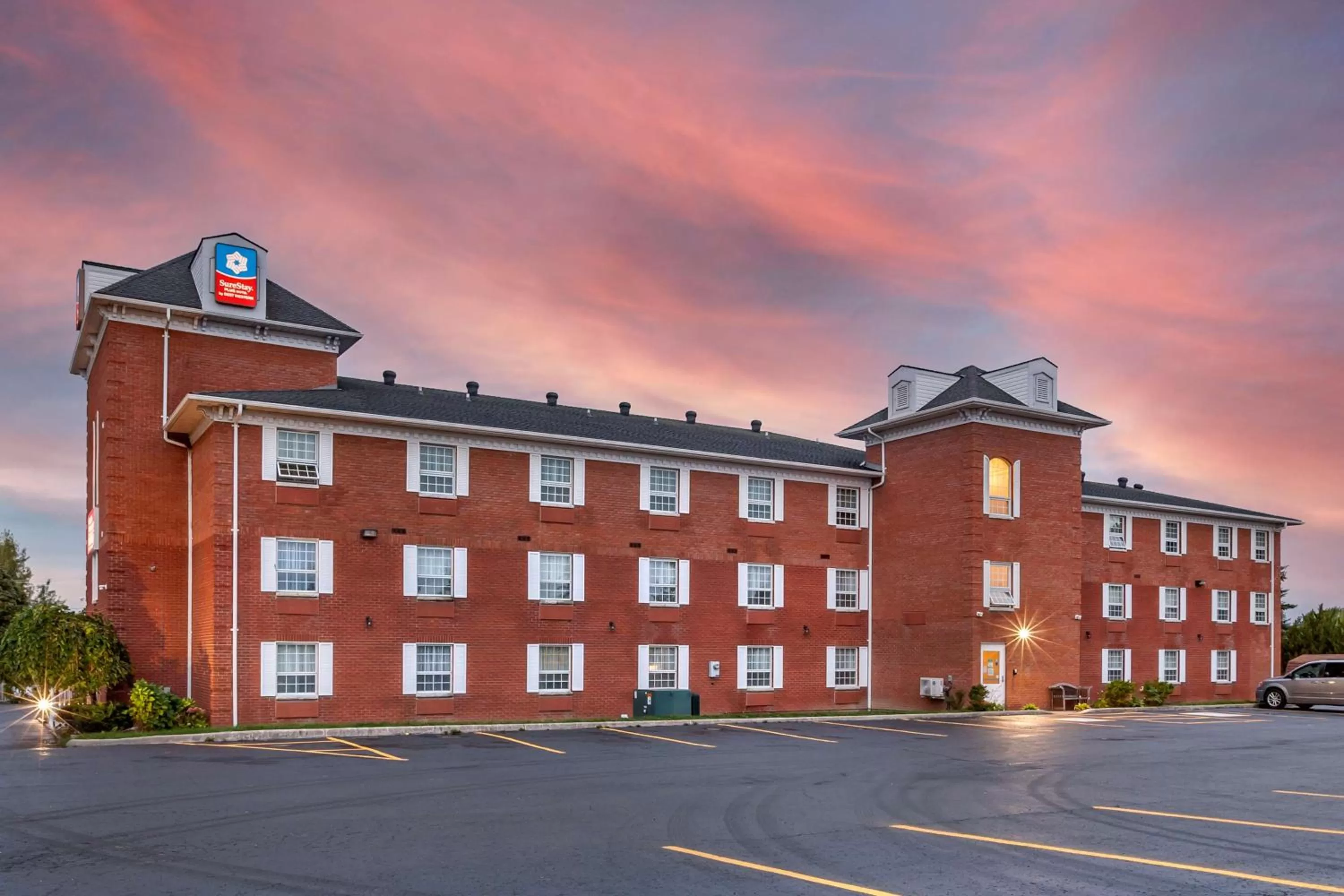 Property building in SureStay Plus Hotel by Best Western Kincardine