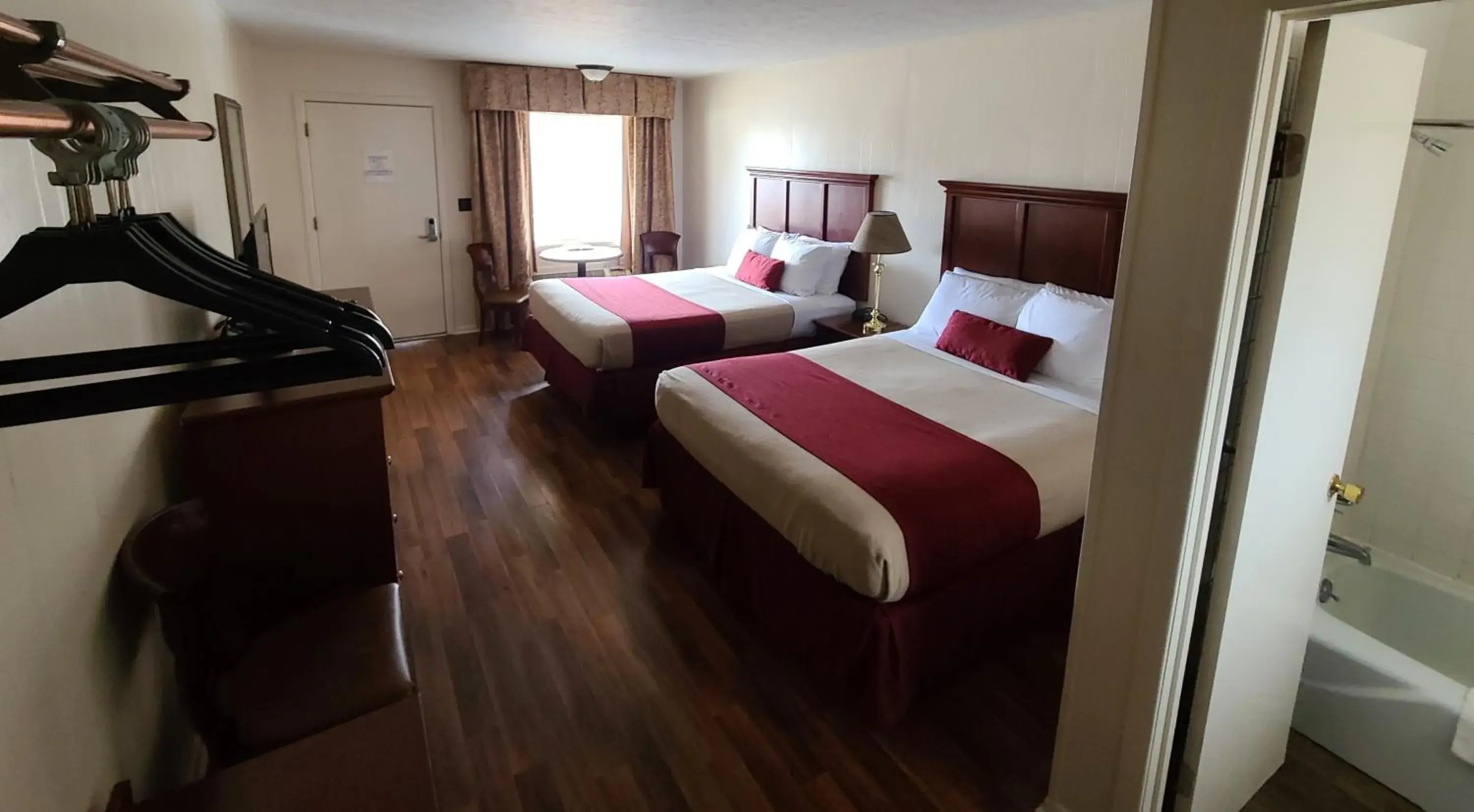 Photo of the whole room, Bed in Homestead Motel Photo of the whole room, Bed in Homestead Motel