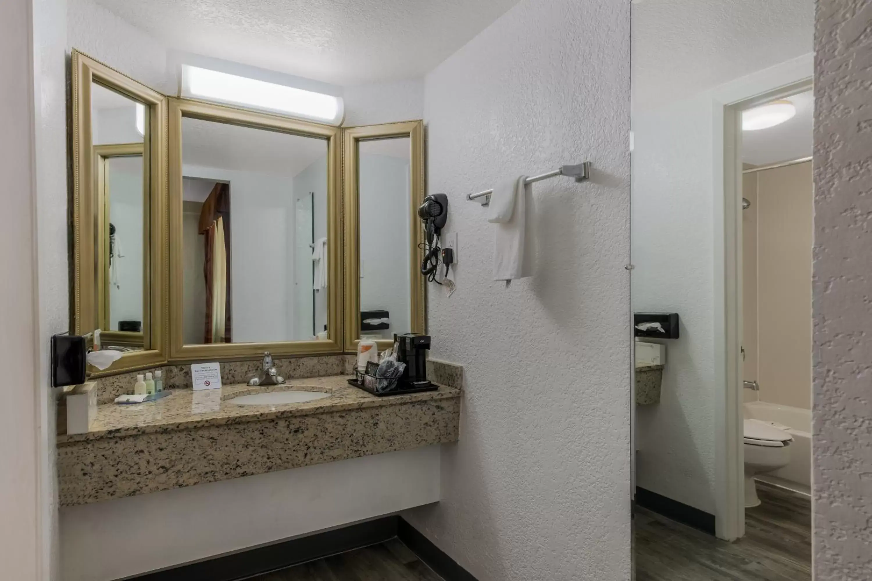 Bathroom in Quality Inn & Suites Charlotte Airport