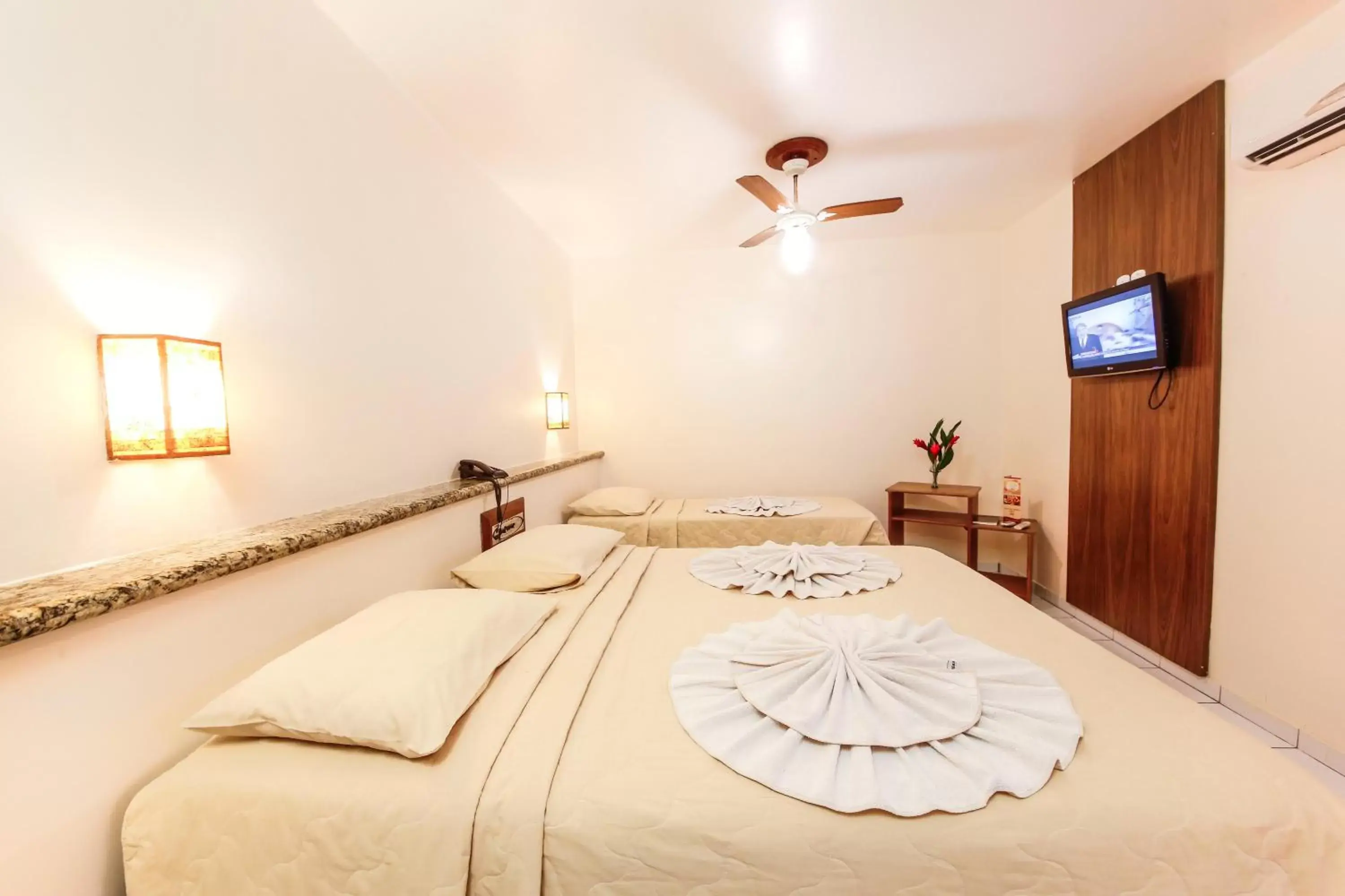 Bedroom, Bed in Rede Andrade Terra Brasil Bedroom, Bed in Rede Andrade Terra Brasil