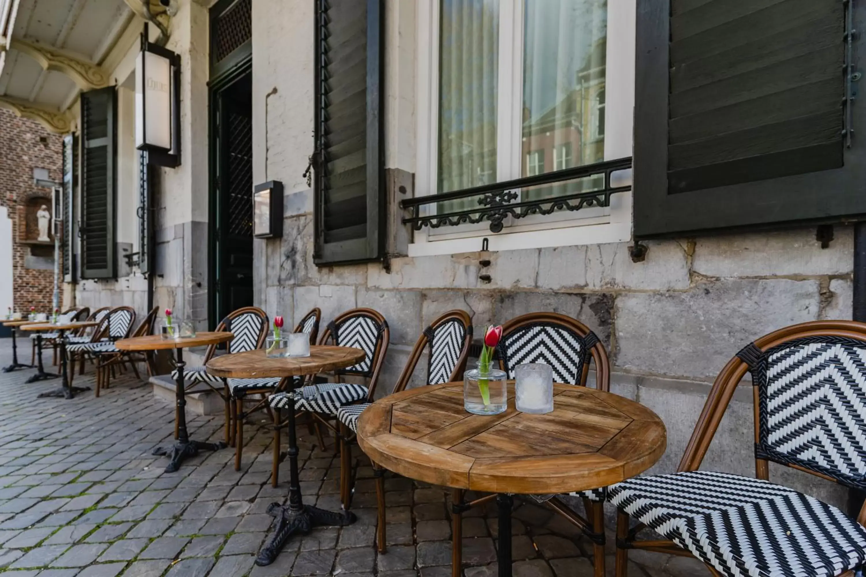 Facade/entrance in Hotel Monastère Maastricht Facade/entrance in Hotel Monastère Maastricht