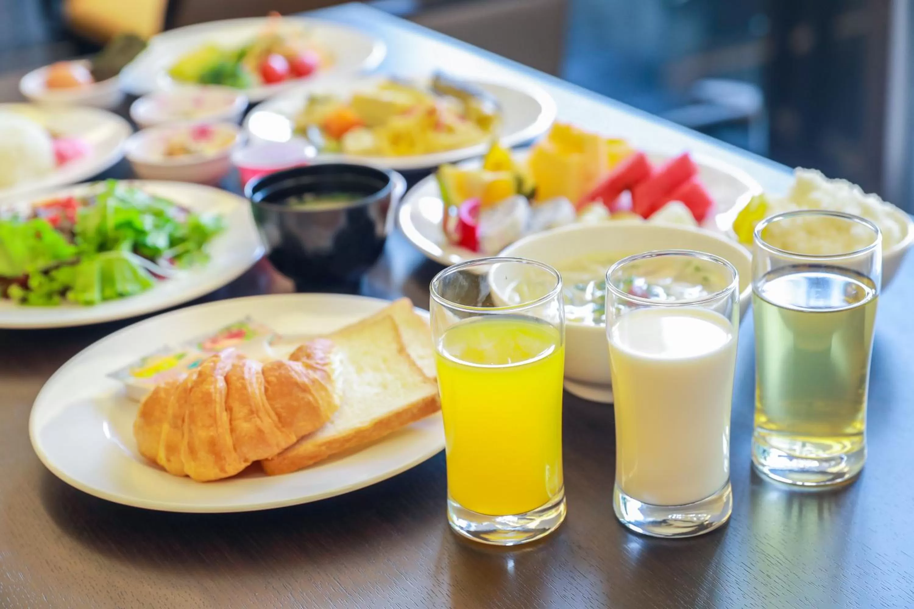 Buffet breakfast in Kuretake Inn Kim Ma 132