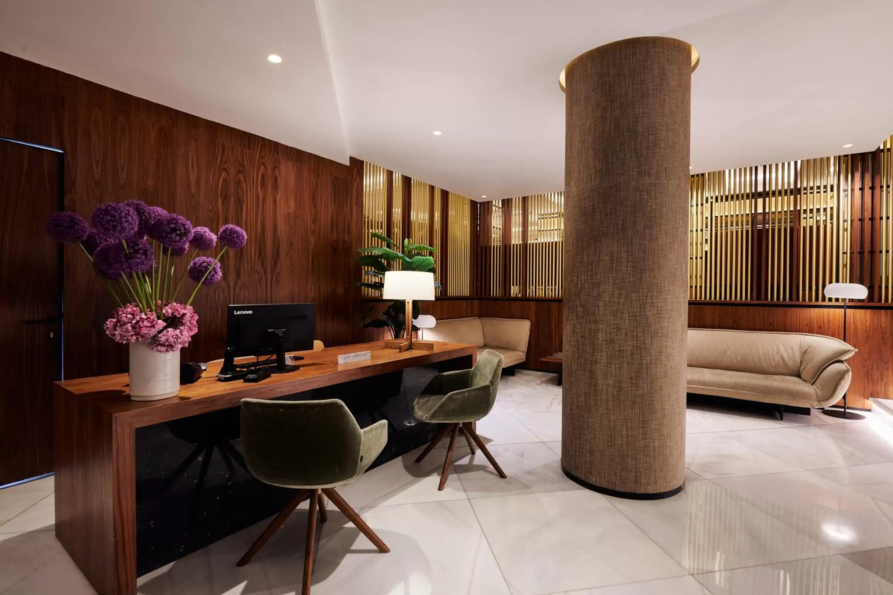 Lobby or reception in Melia White House Hotel