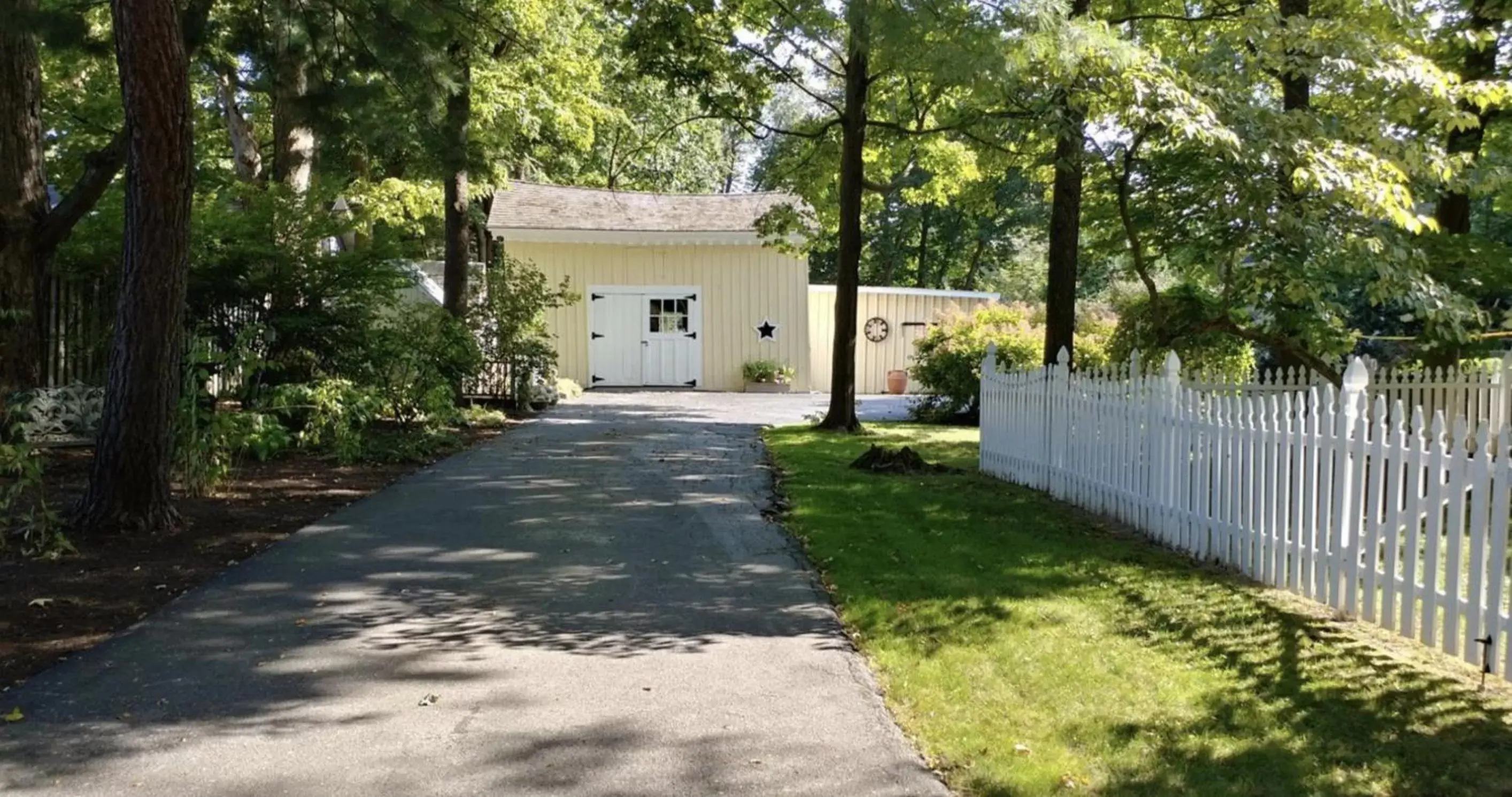 Property Building in The Gables of Rhinebeck