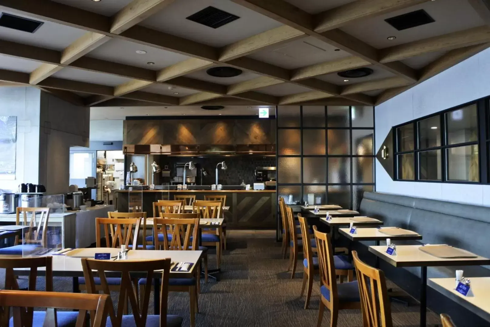 Restaurant/Places to Eat in Kawasaki King Skyfront Tokyu REI Hotel