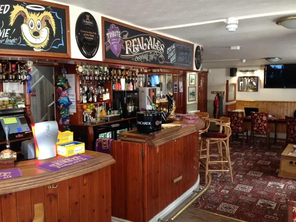 Lounge or bar in King's Arms