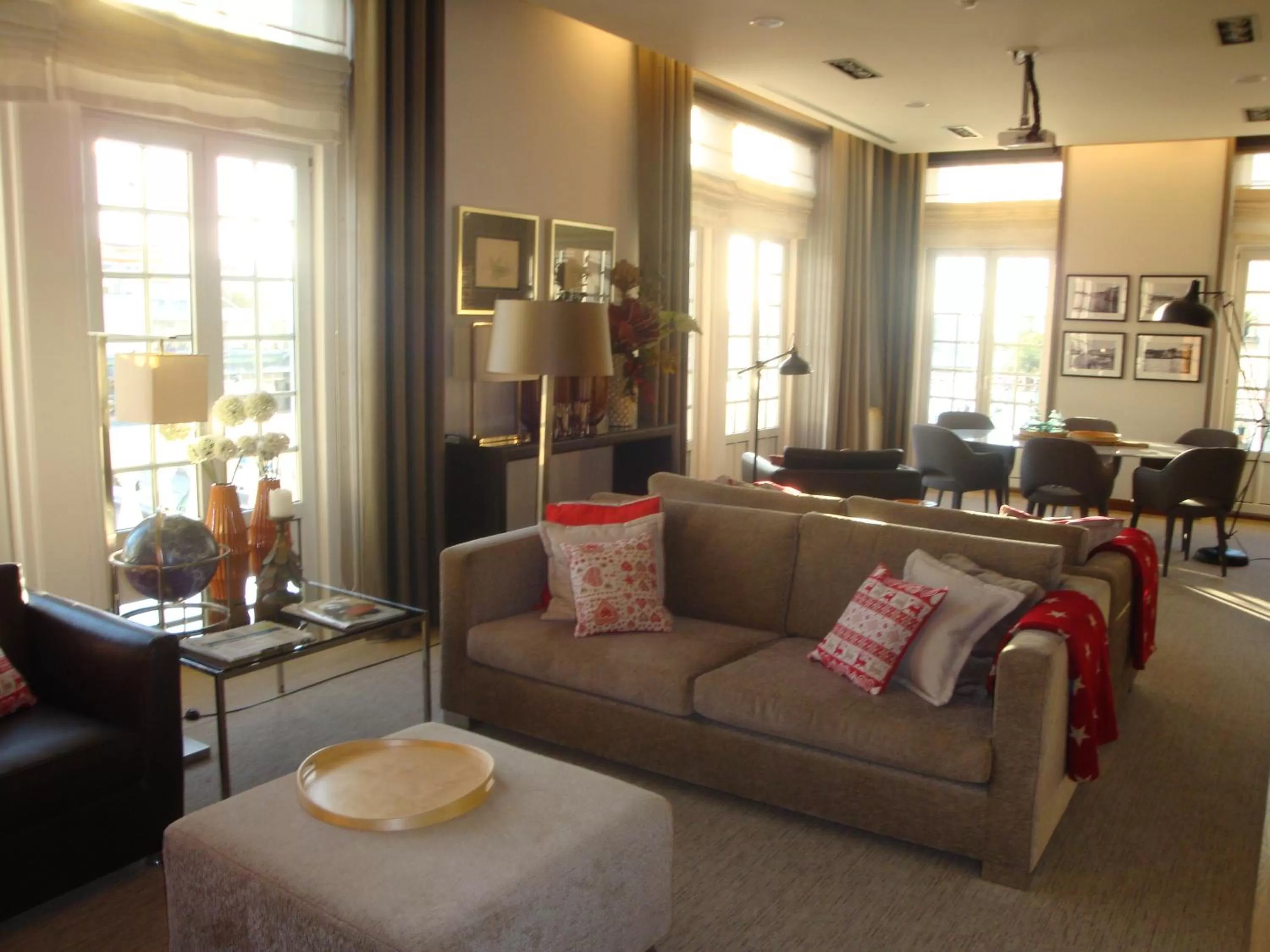 Living room in TURIM Aveiro Palace Hotel