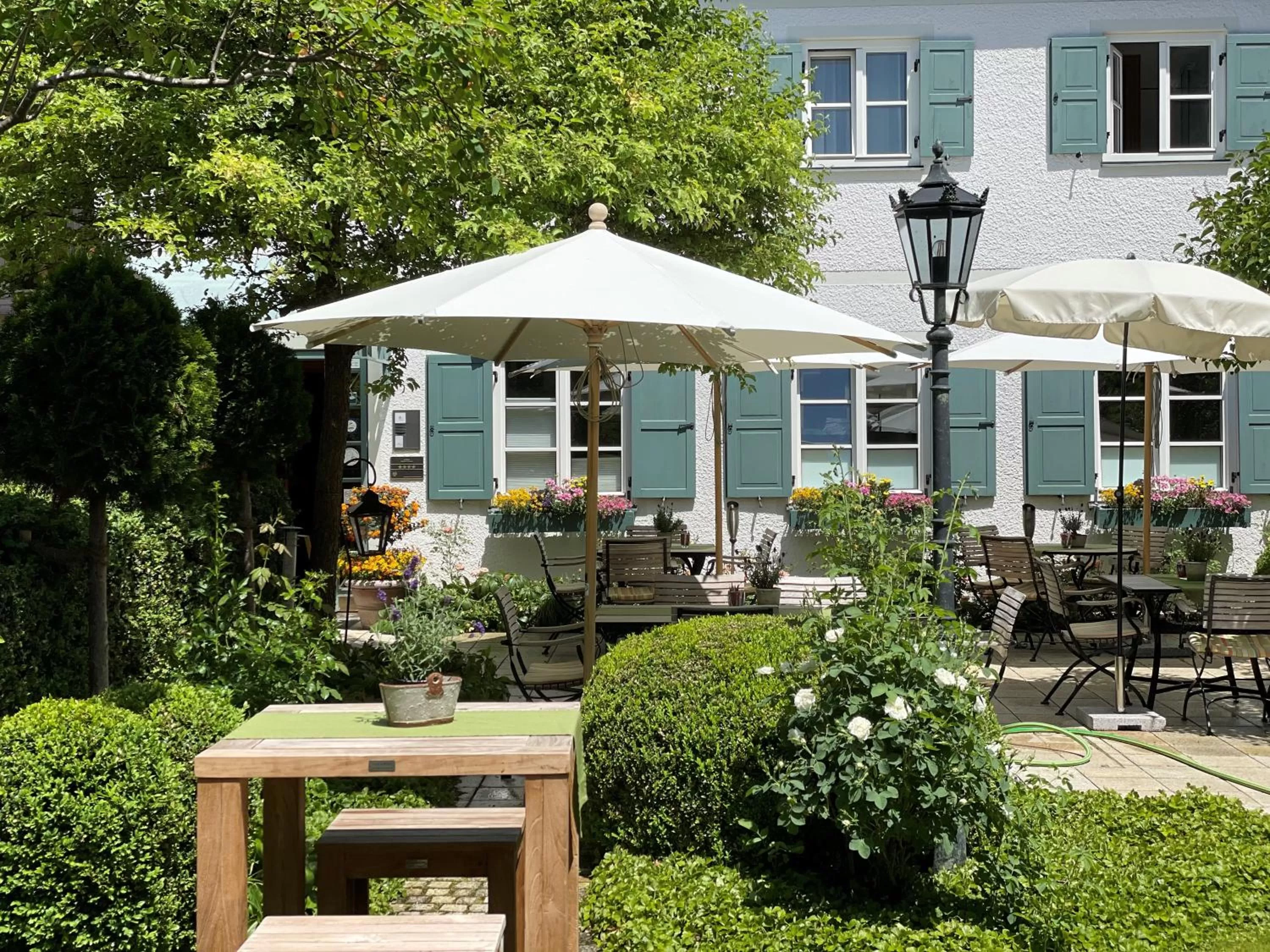 Property building in Boutique Hotel SEITNER HOF München Pullach