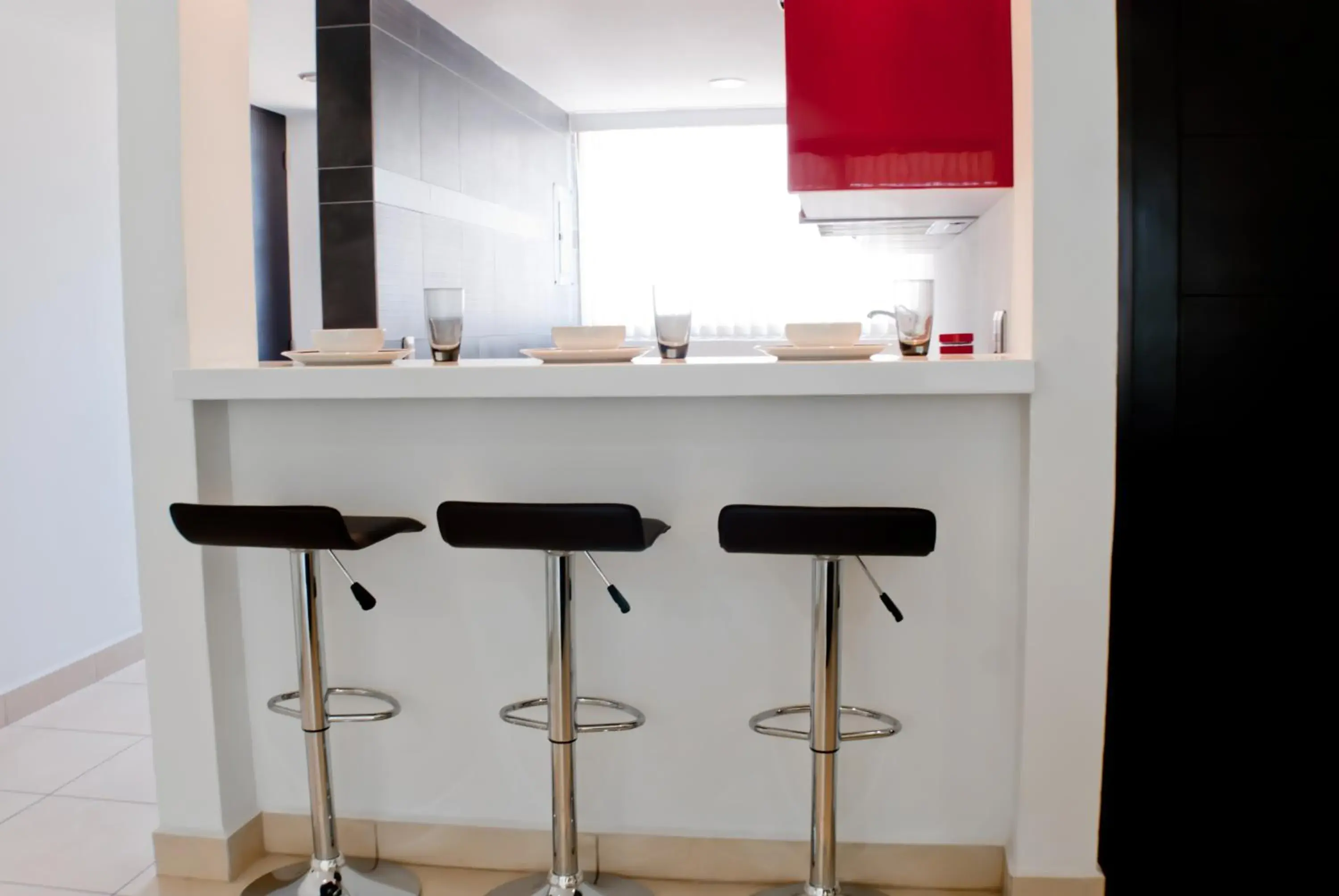 Dining area, Bathroom in Ramada by Wyndham Acapulco Hotel & Suites