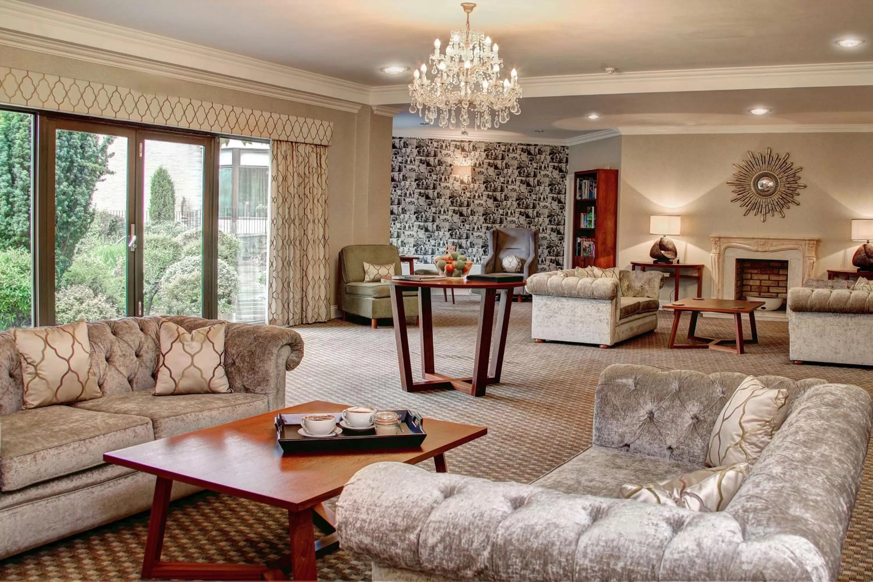 Lounge or bar in Best Western Plus Centurion Hotel