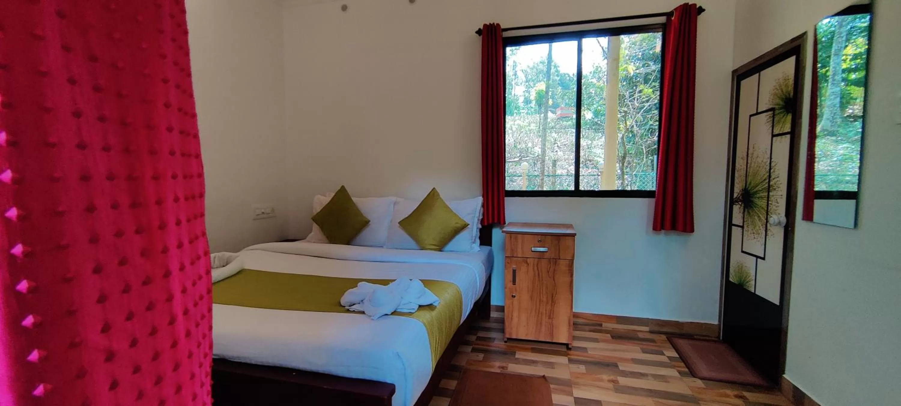 Bed in Chalona Jungle Vibe