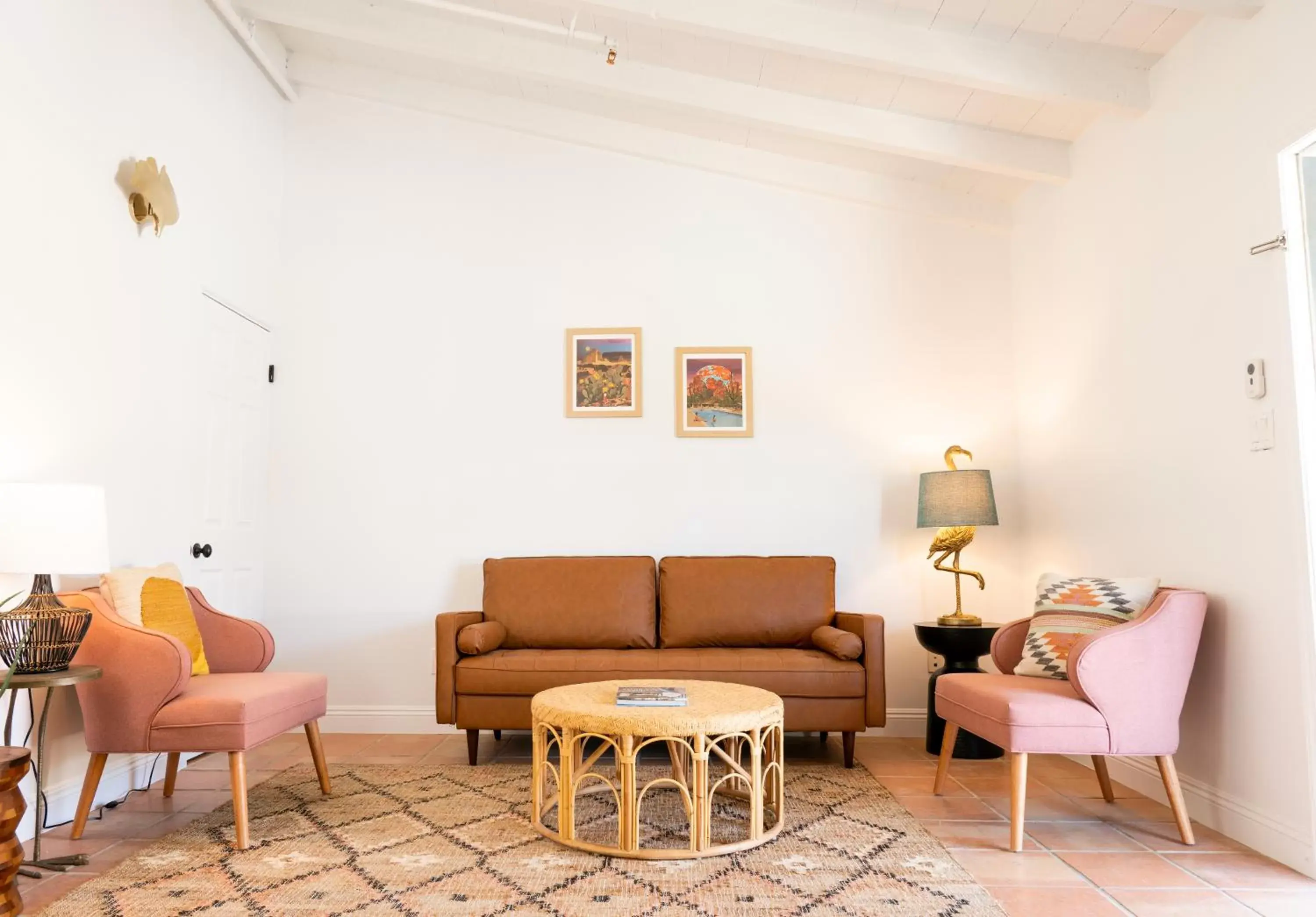 Living room in Fleur Noire Hotel Living room in Fleur Noire Hotel