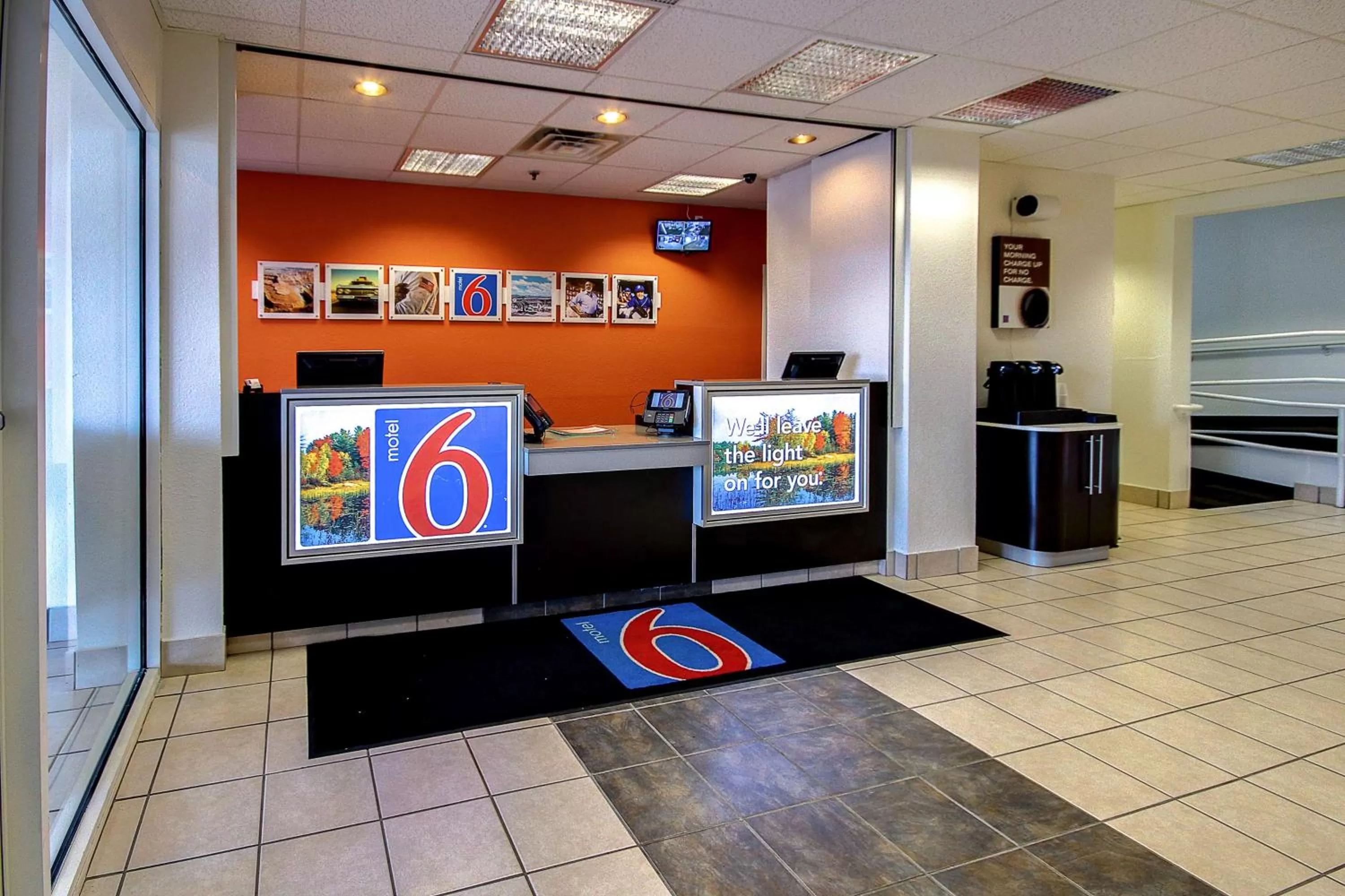 Property logo or sign in Motel 6 King Of Prussia PA