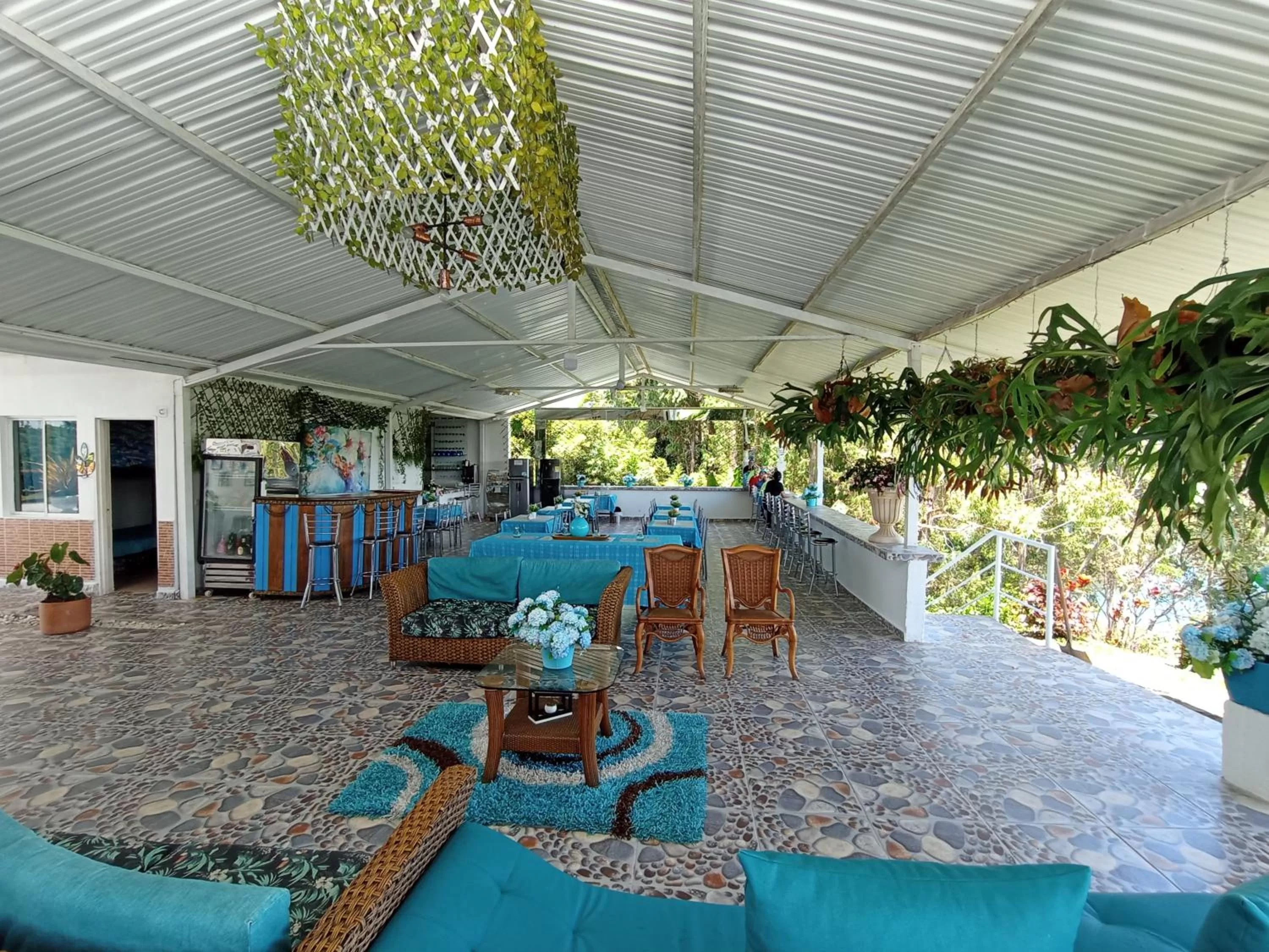 Restaurant/places to eat in Paradise Lake Finca Hotel