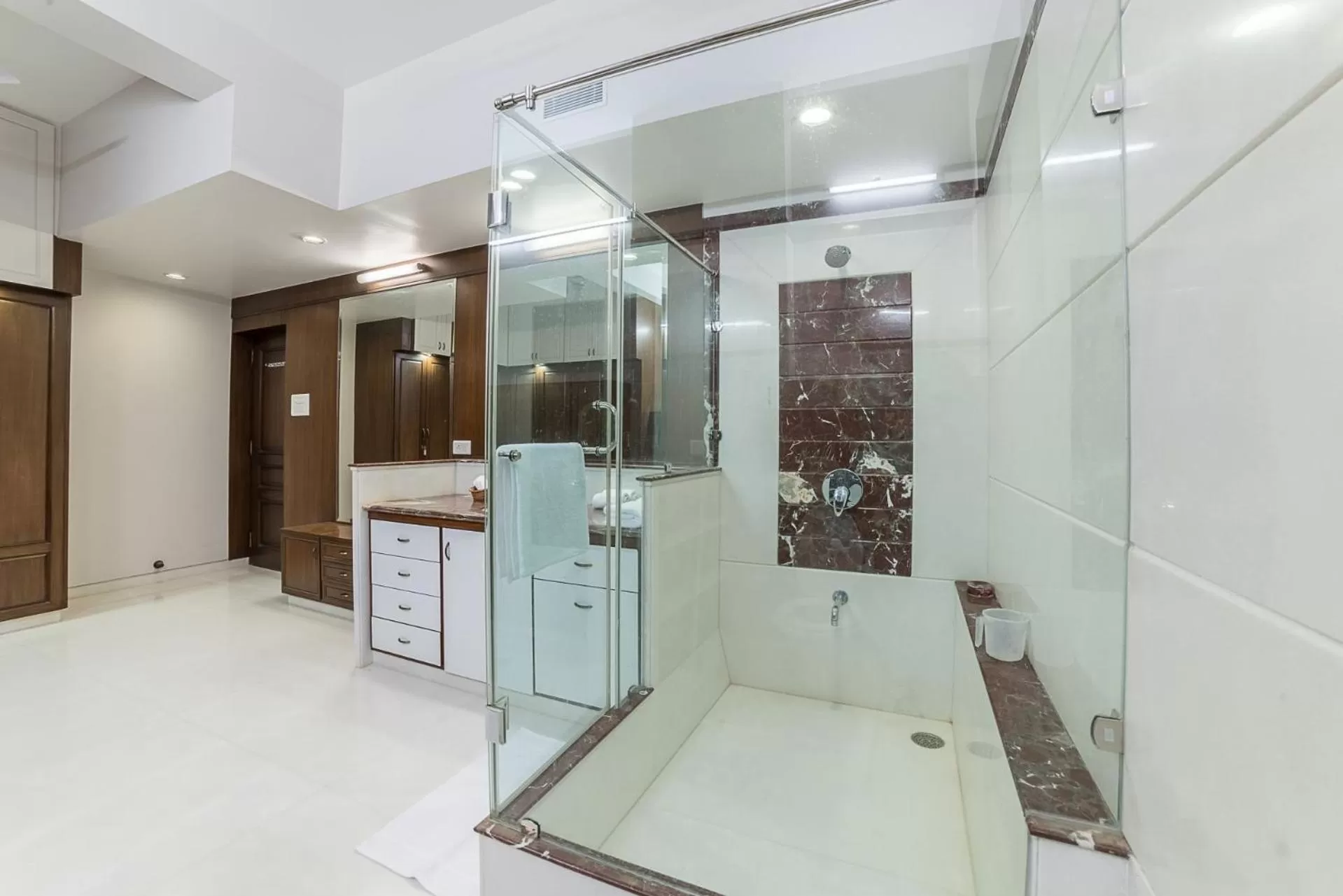 Bathroom in The Almond Tree