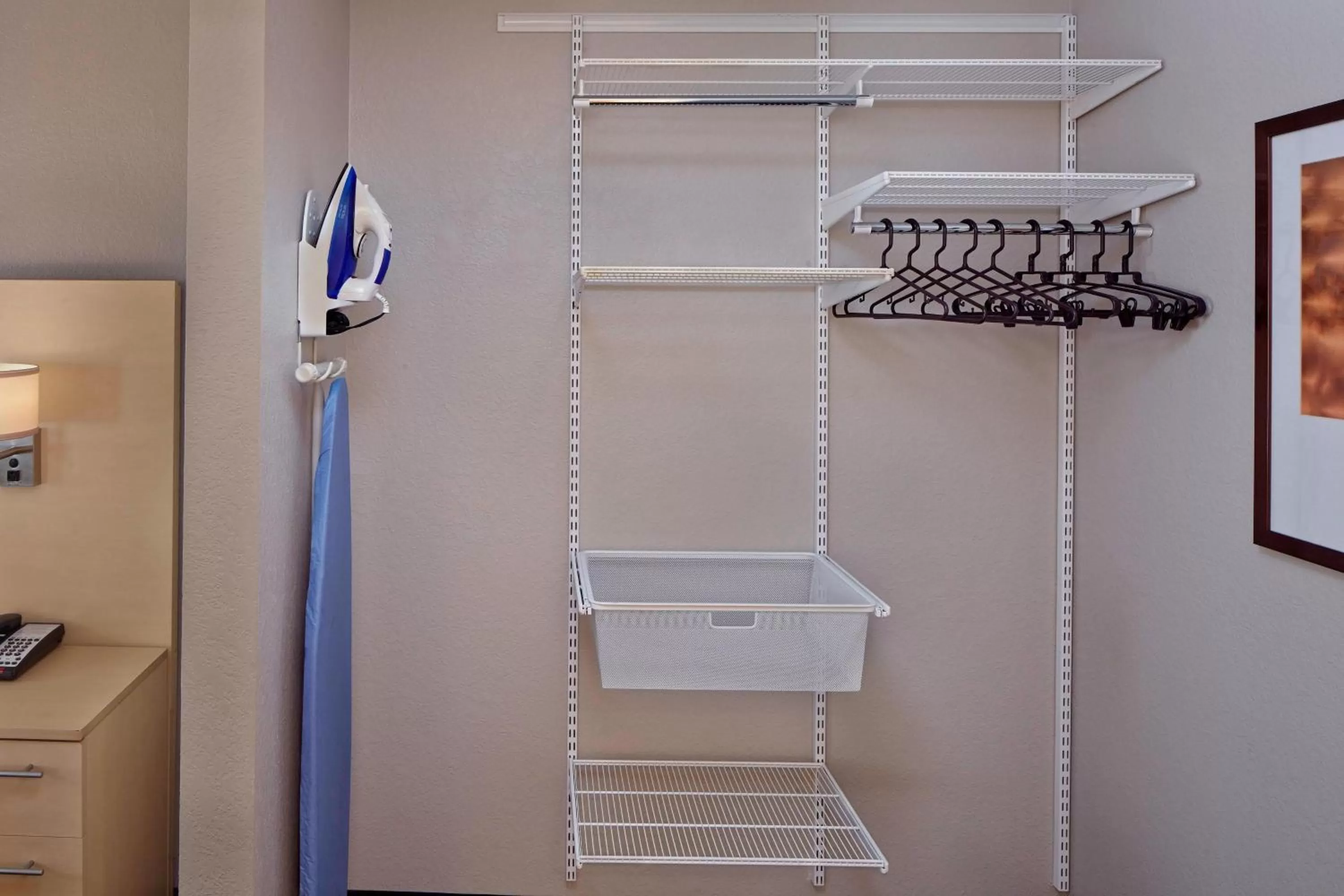 Bedroom in TownePlace Suites by Marriott Albany Downtown/Medical Center