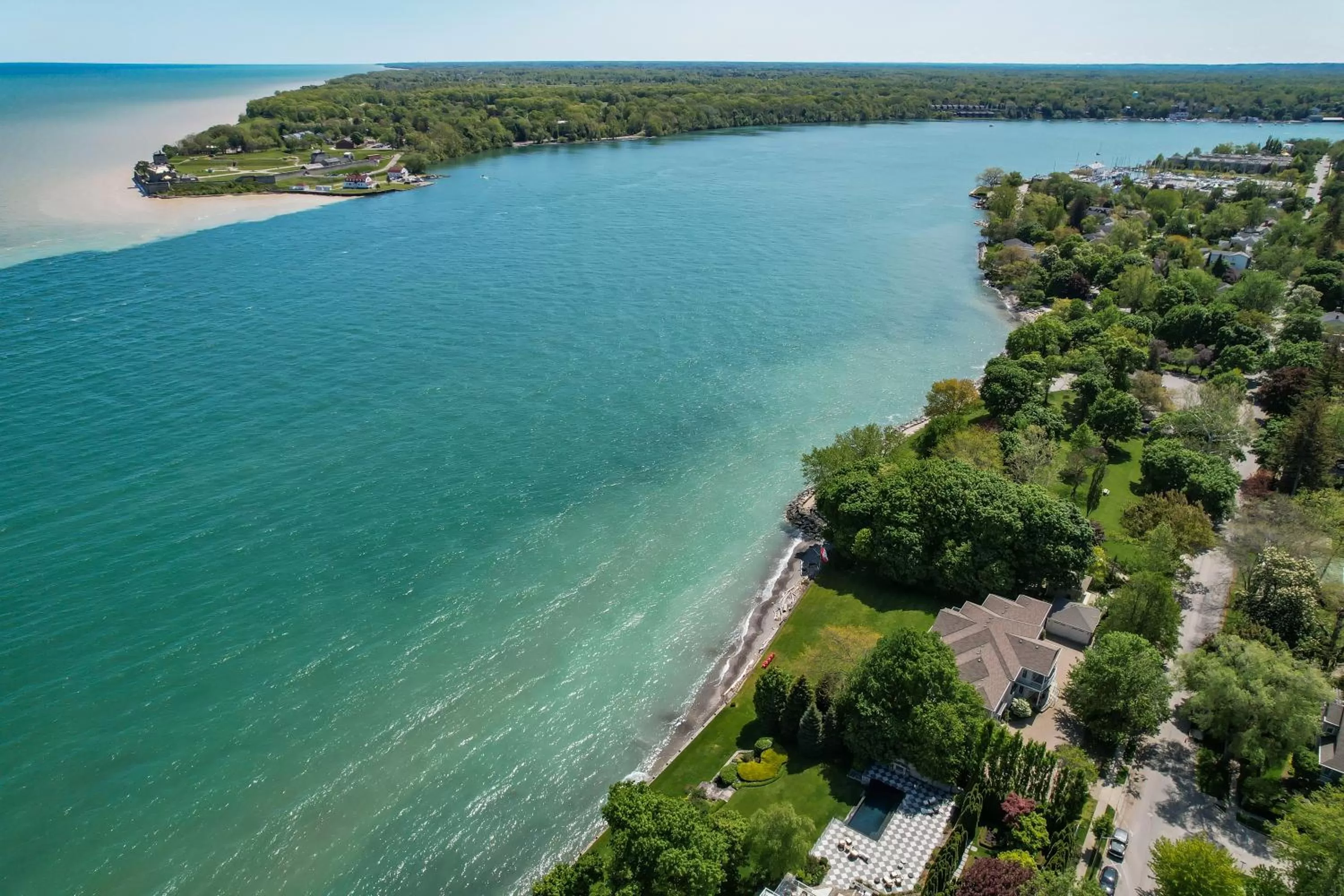 River view, Bird's-eye View in Somerset - A Private Retreat