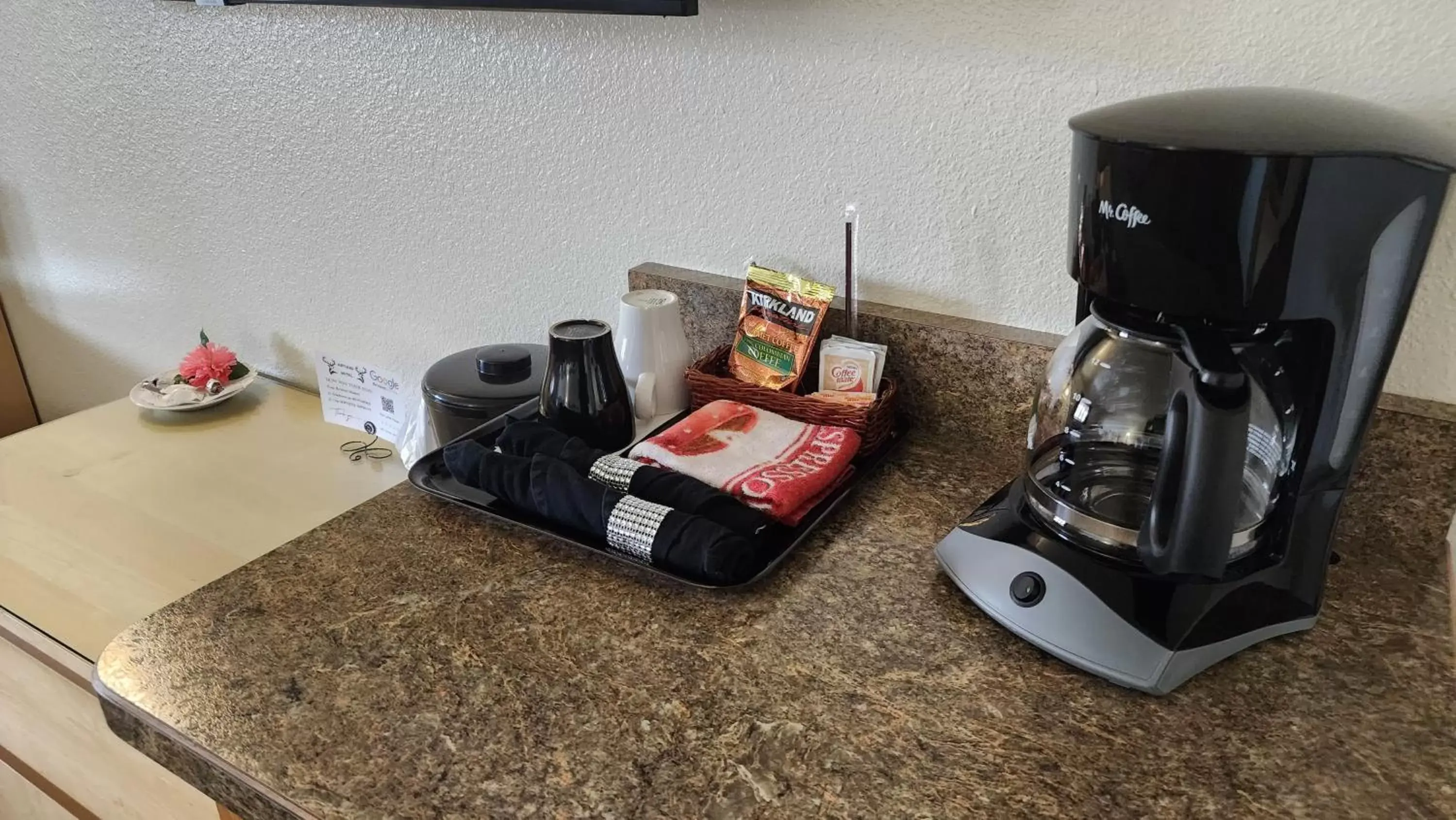 Coffee/tea facilities in Antlers Motel