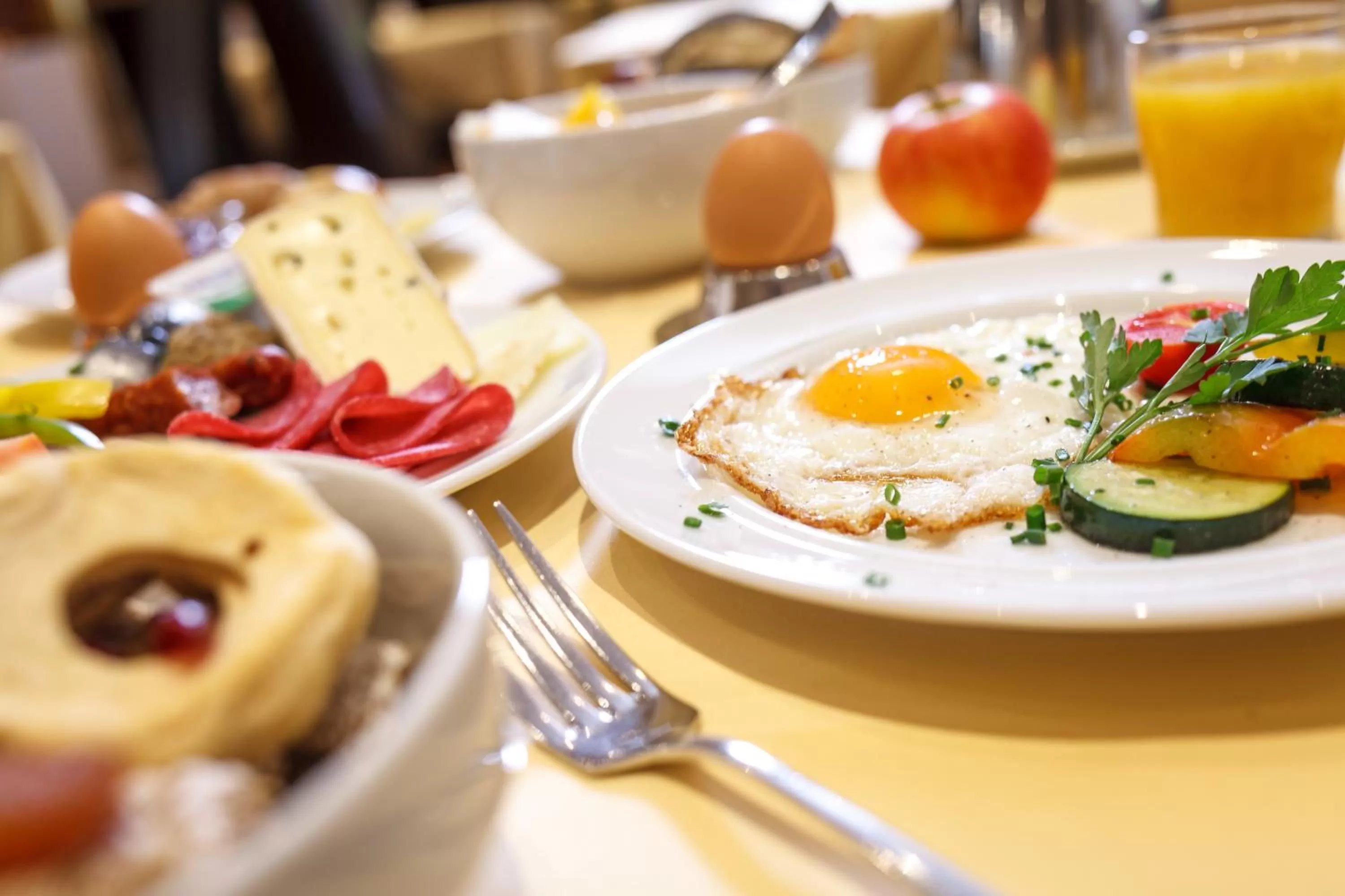 Restaurant/places to eat in Hotel Rheingold