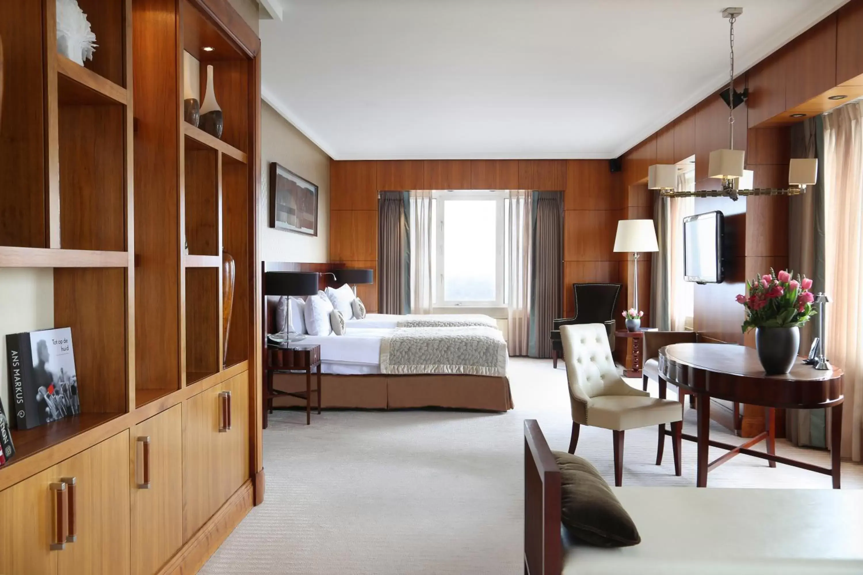 Bedroom in Hotel Okura Amsterdam – The Leading Hotels of the World