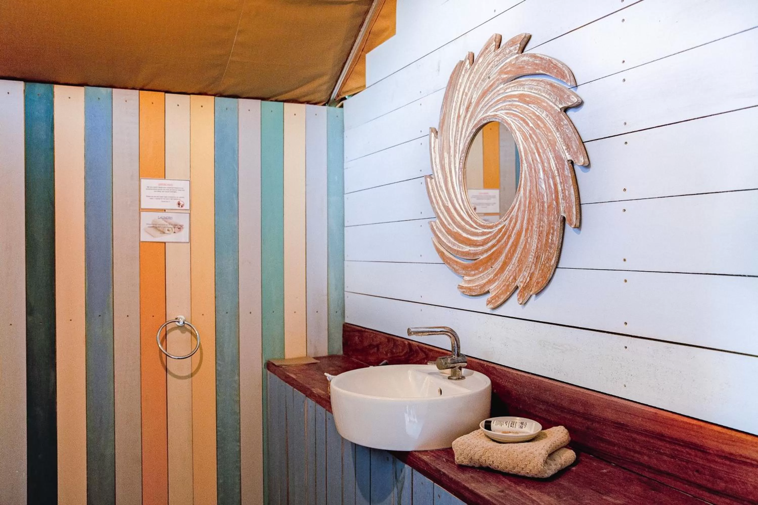 Bathroom in Turtle Bay Lodge