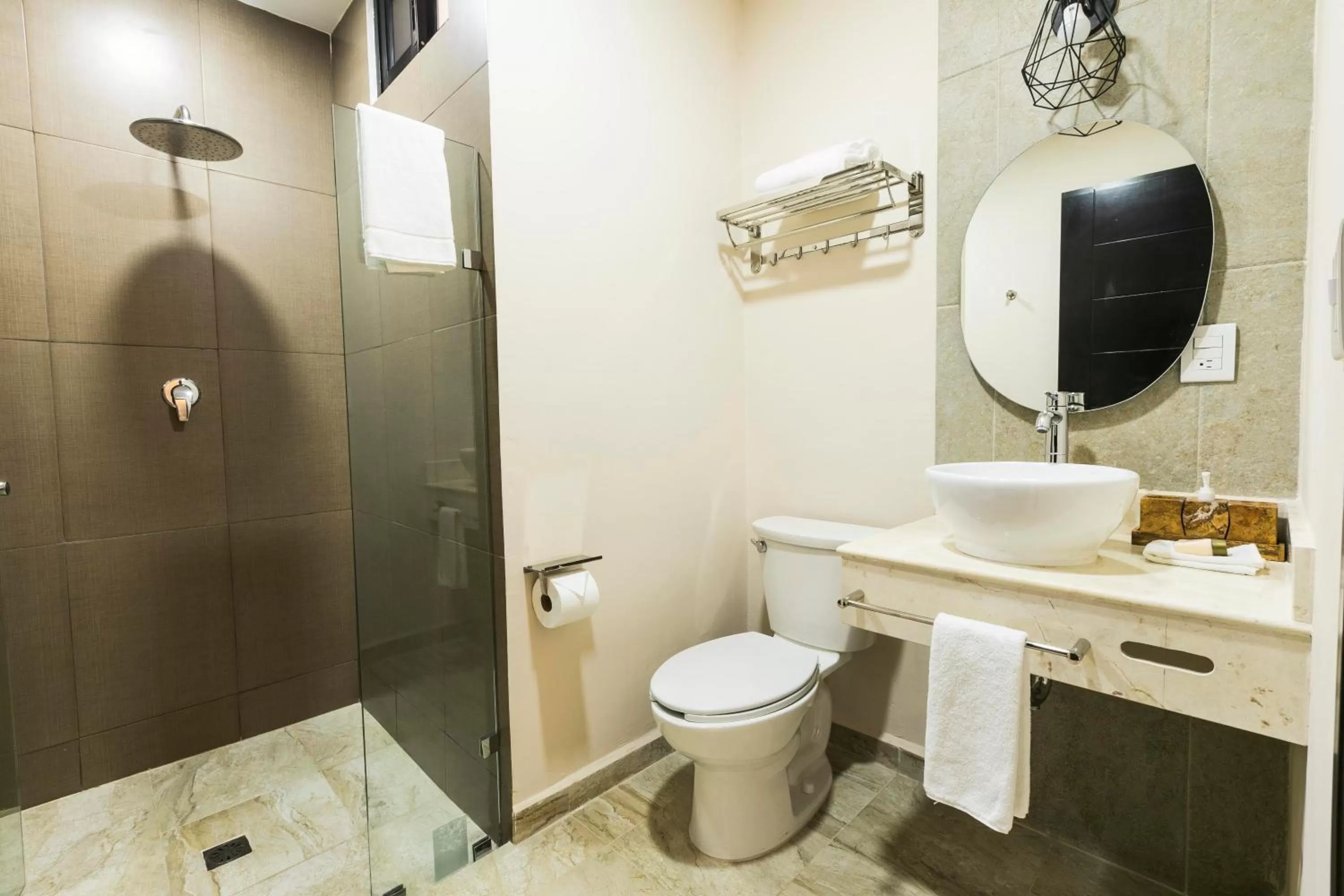 Toilet in Hotel Los Frailes, Valladolid, Yucatán