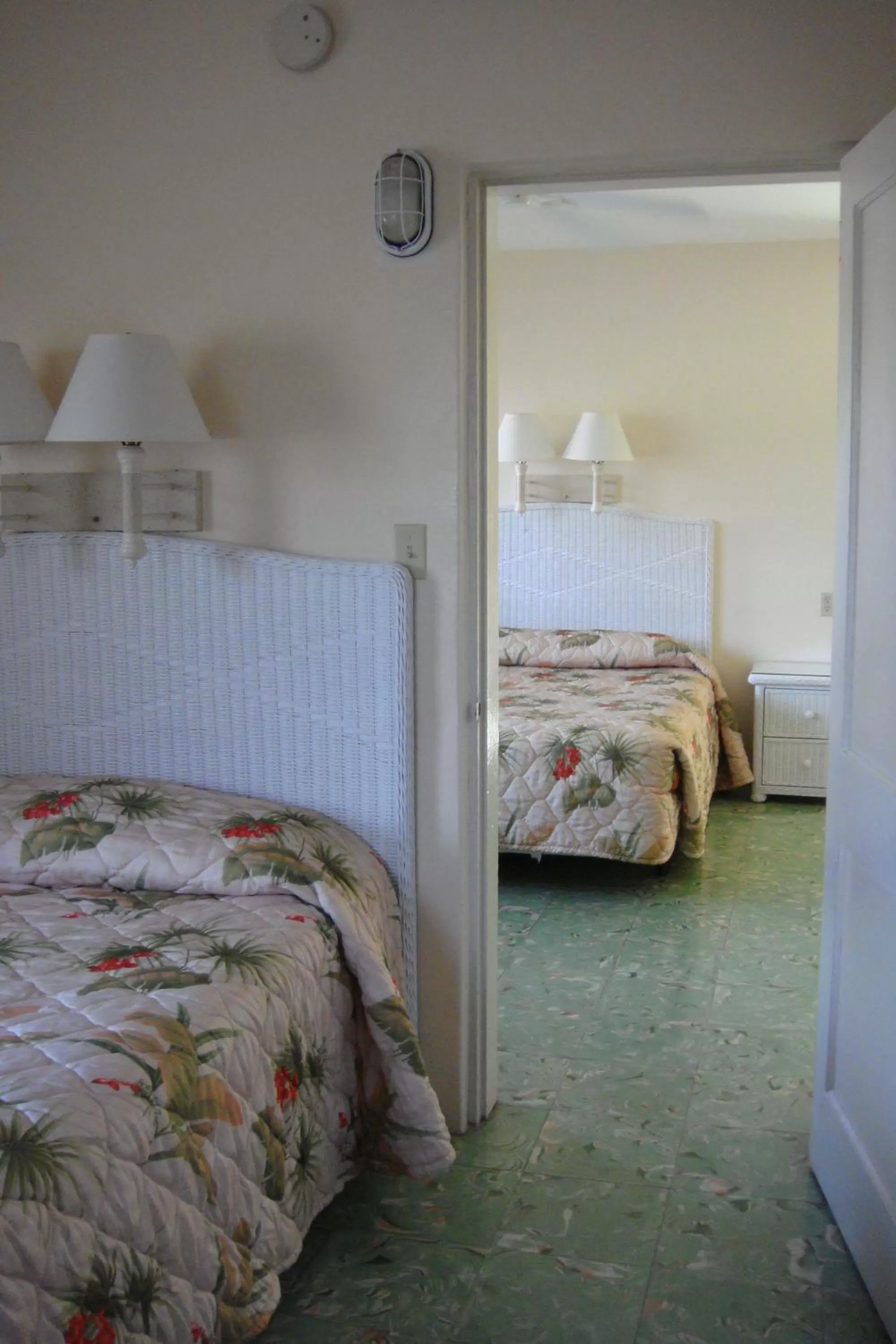 Bed in El Patio Motel