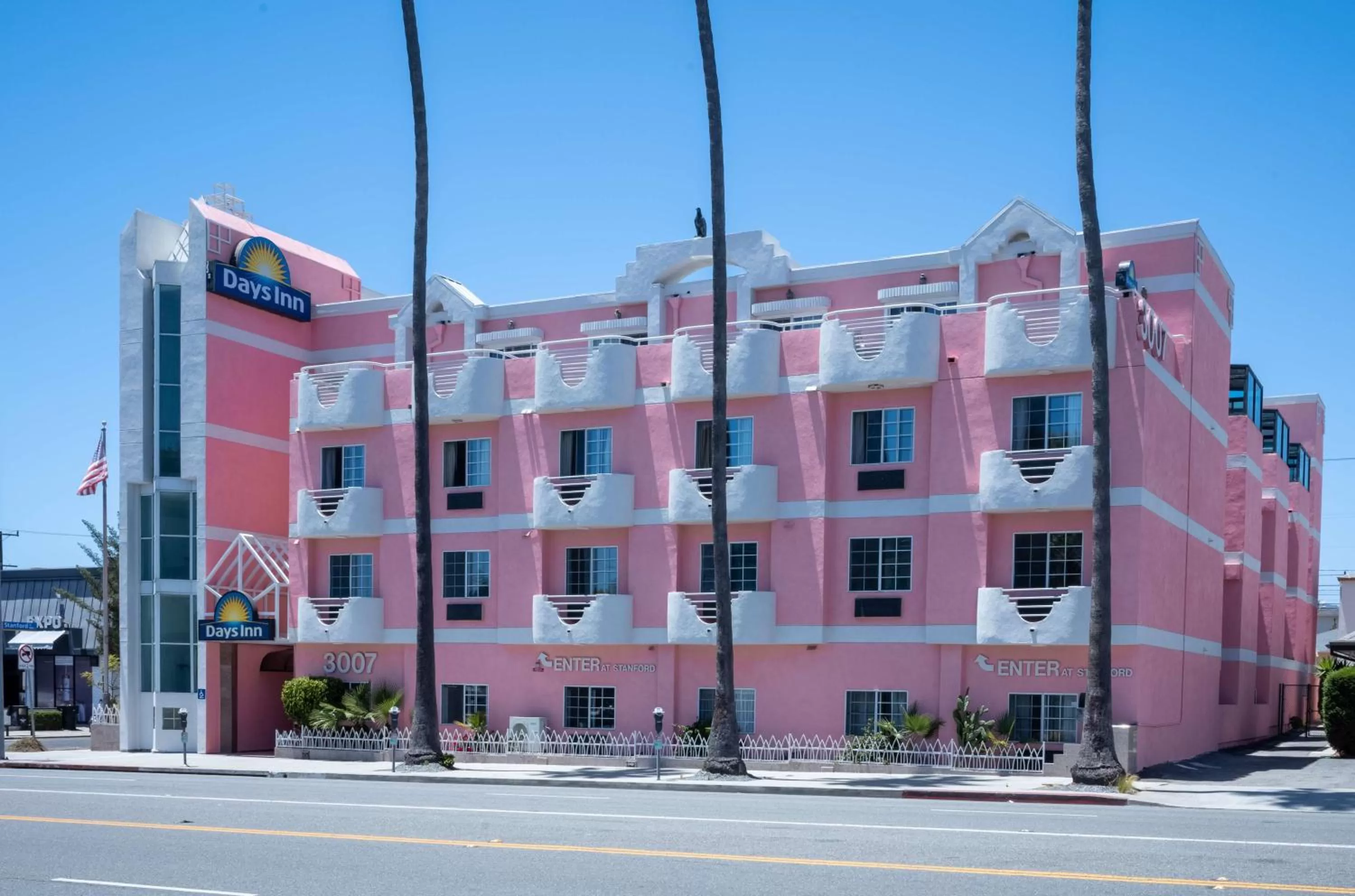 Property building in Days Inn by Wyndham Santa Monica