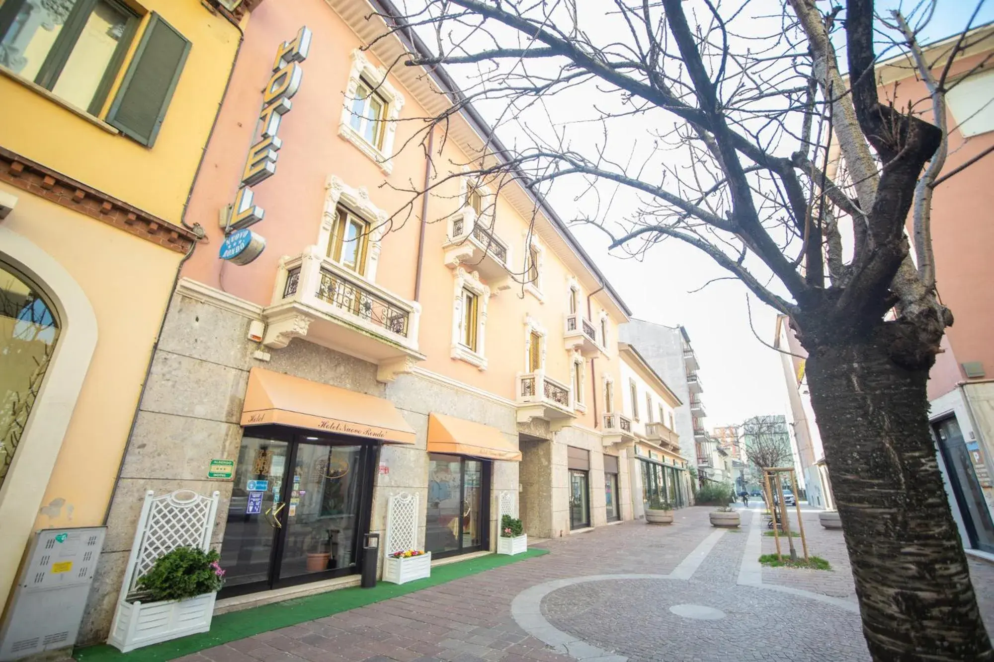 Property building in Hotel Nuovo Rondò