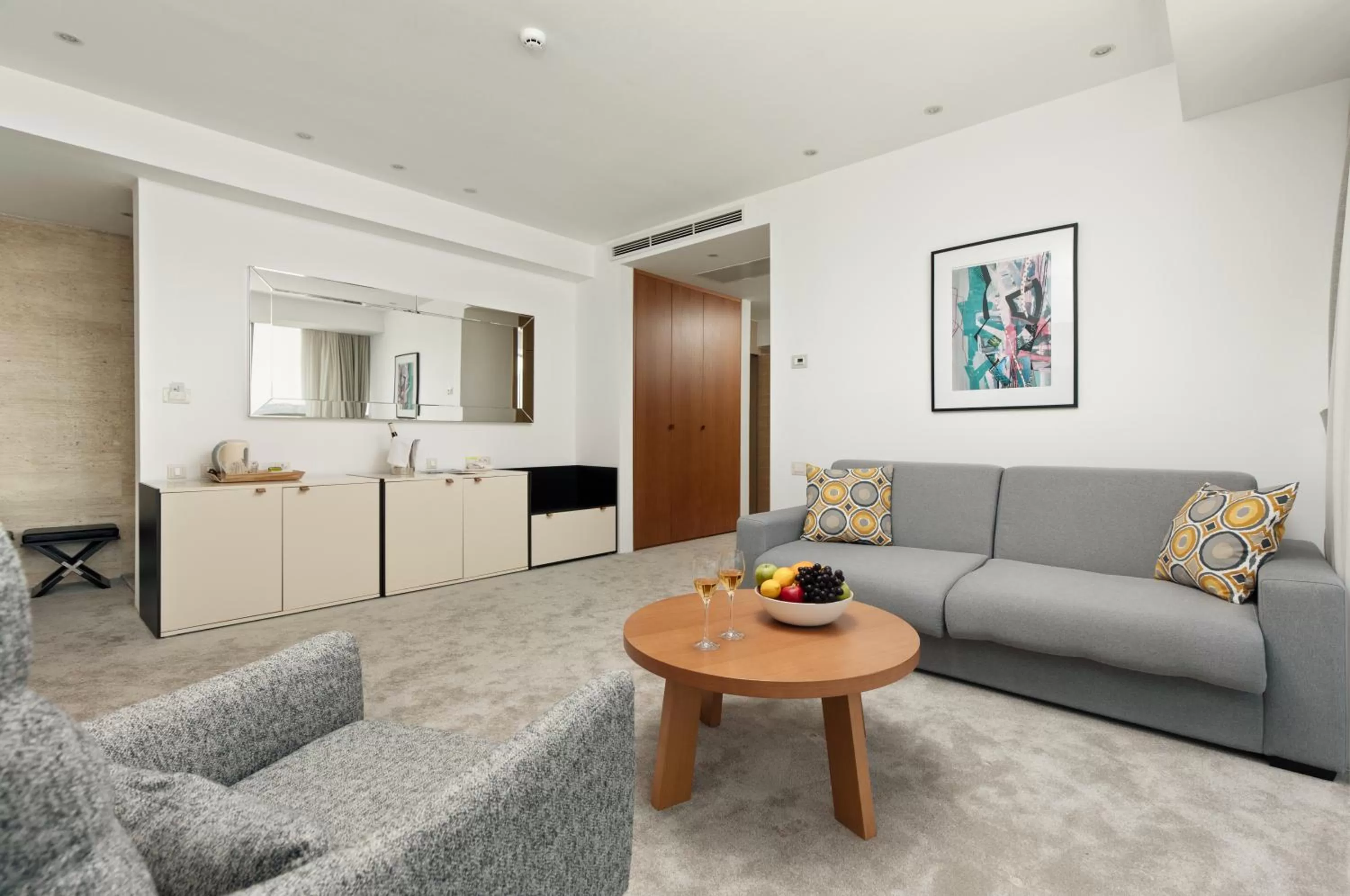 Living room in Hotel Harmonia by Dukley