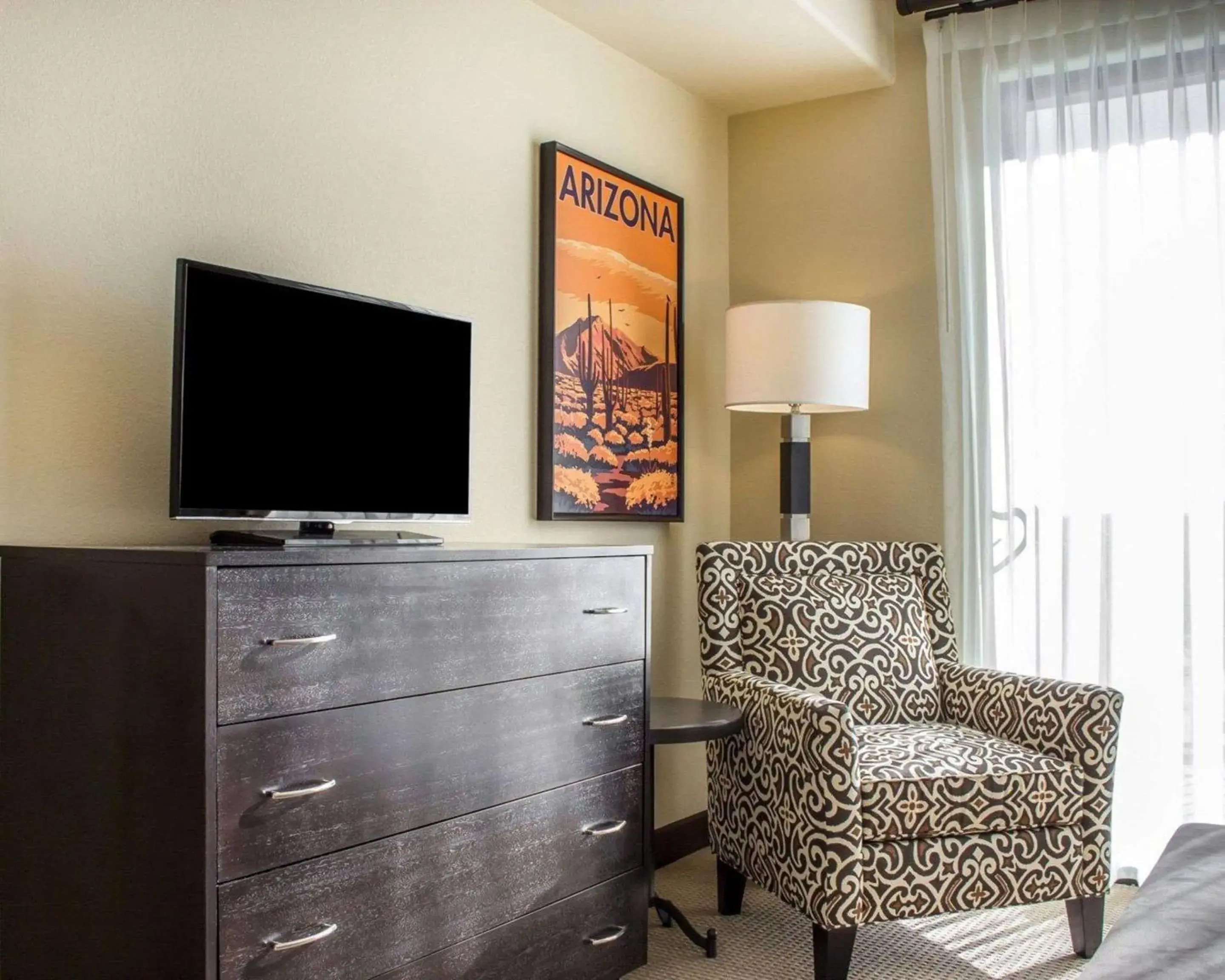 Bedroom, TV/Entertainment Center in Bluegreen Vacations Cibola Vista Resort & Spa, An Ascend Resort