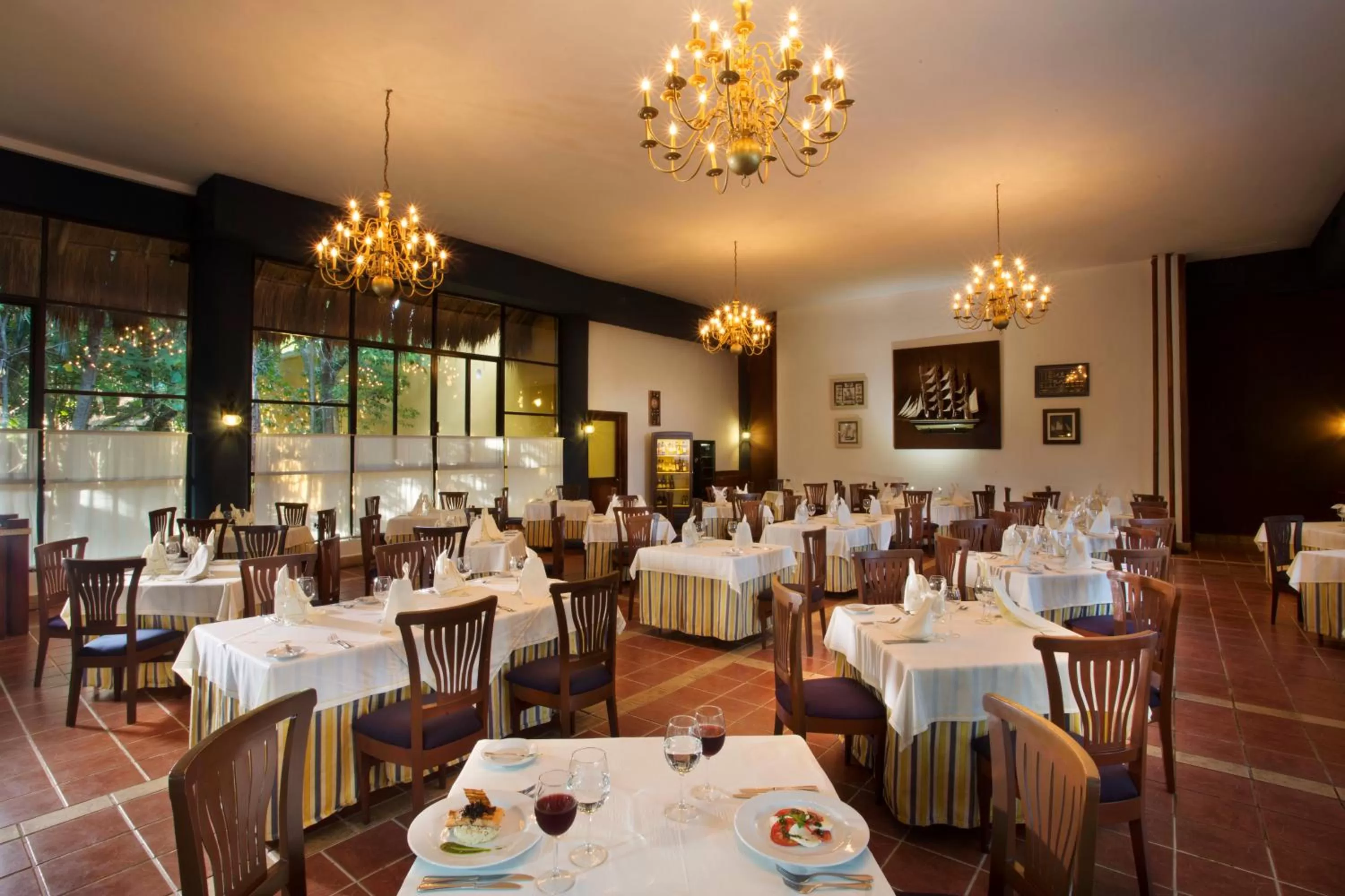 Restaurant/places to eat in Viva Maya by Wyndham, A Trademark All Inclusive Resort