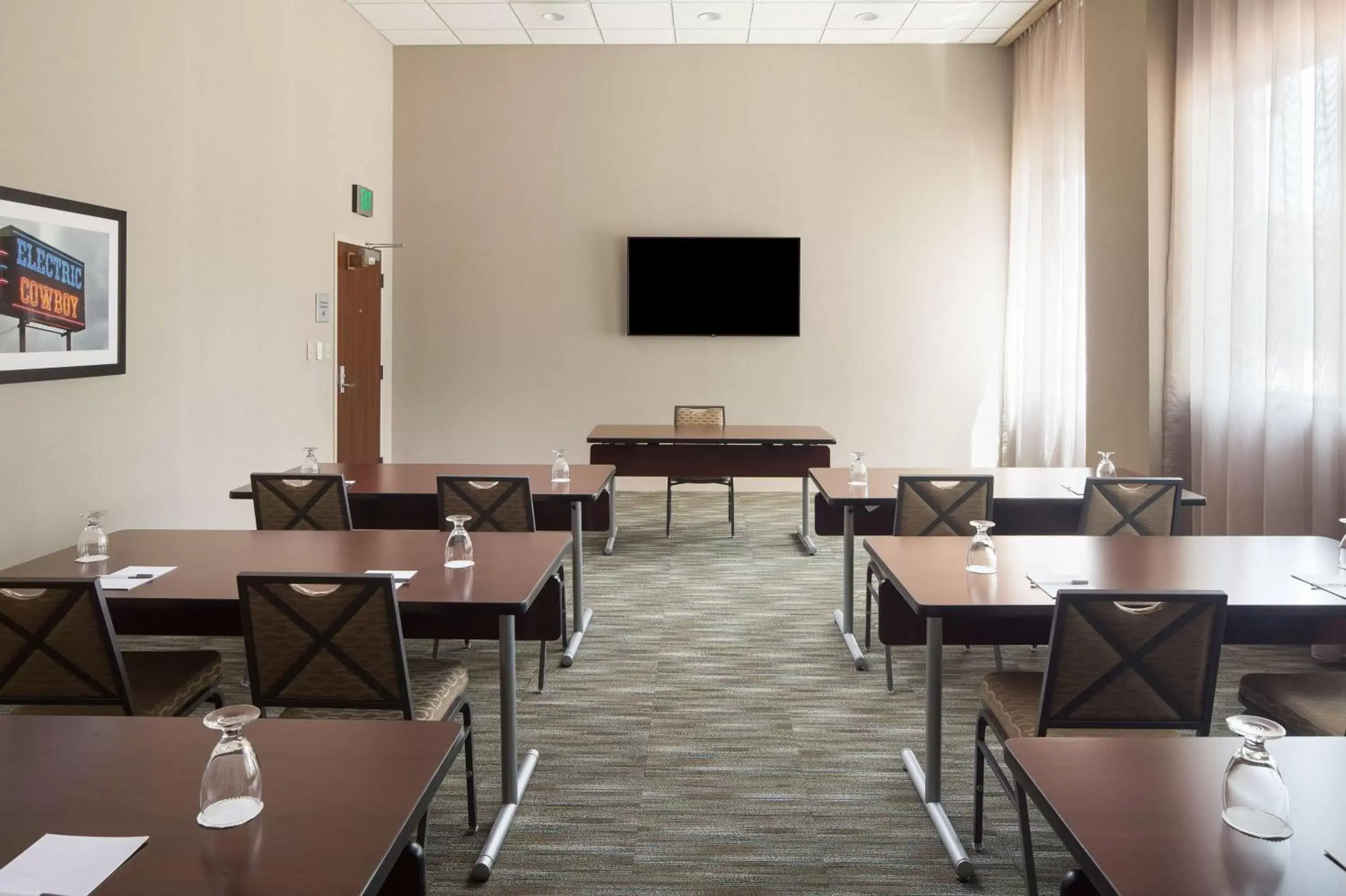 Meeting/conference room, Restaurant/Places to Eat in Hampton Inn & Suites Little Rock-Downtown