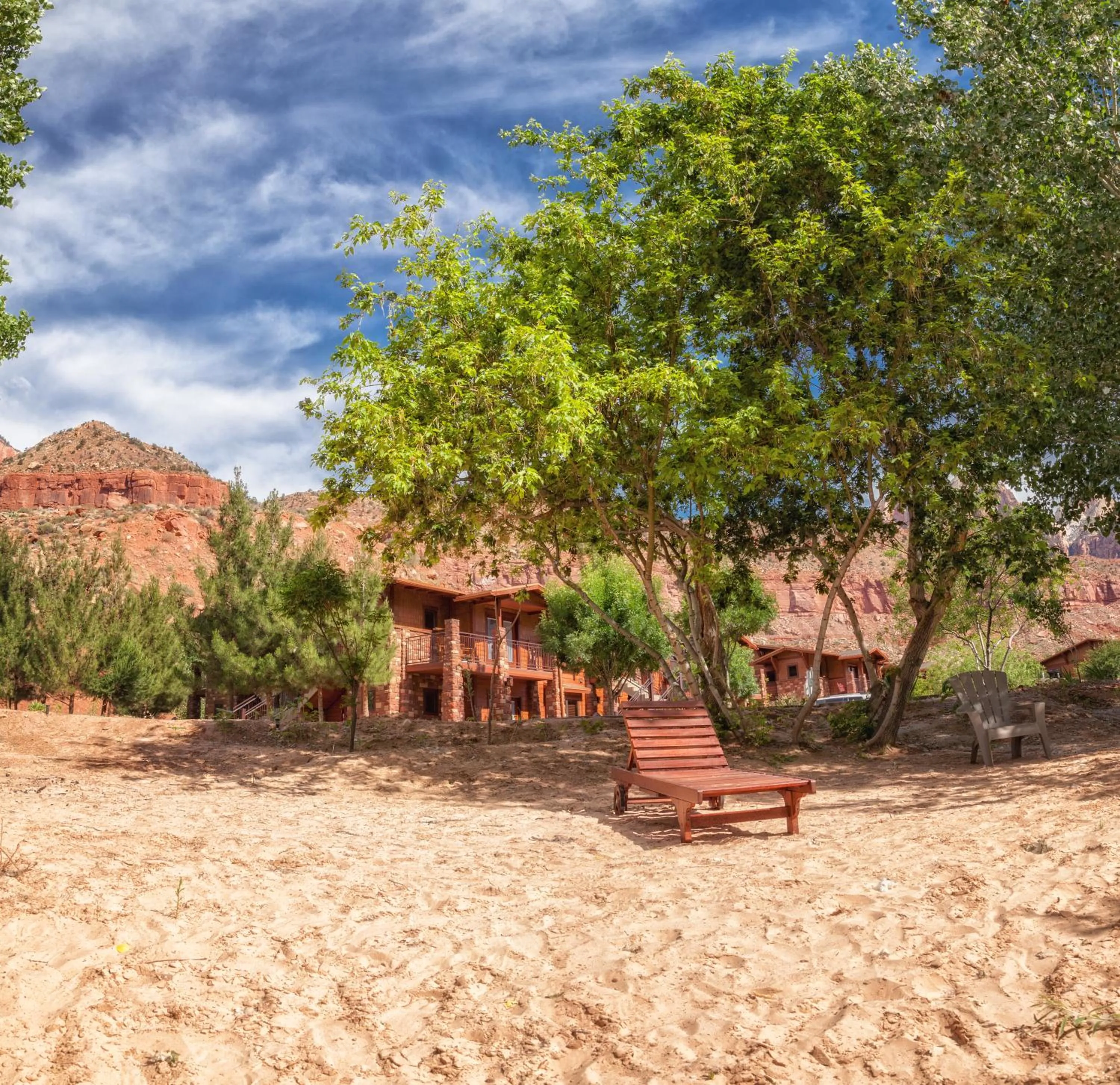 Property building in Cable Mountain Lodge