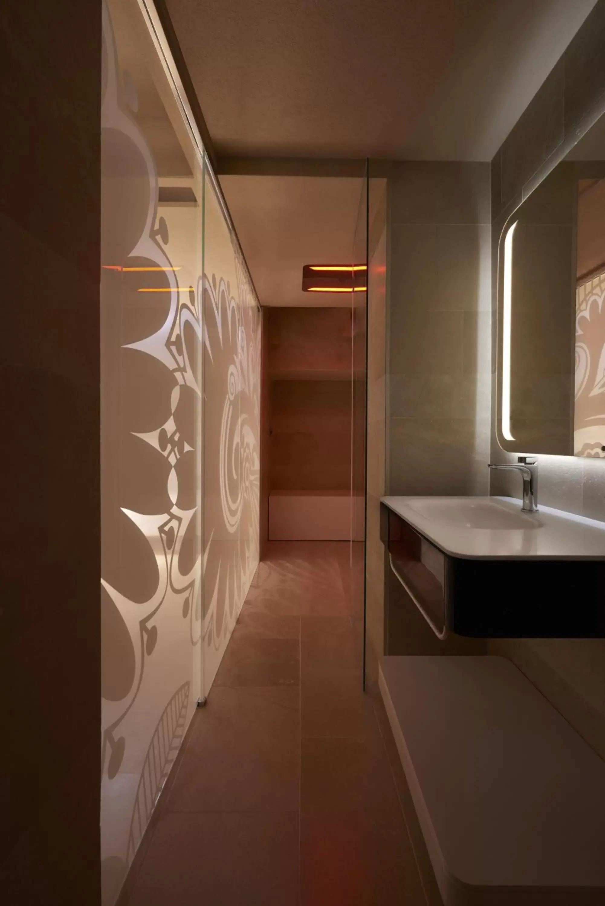 Bathroom in Palazzo Gatto Art Hotel & SPA - BW Premier Collection