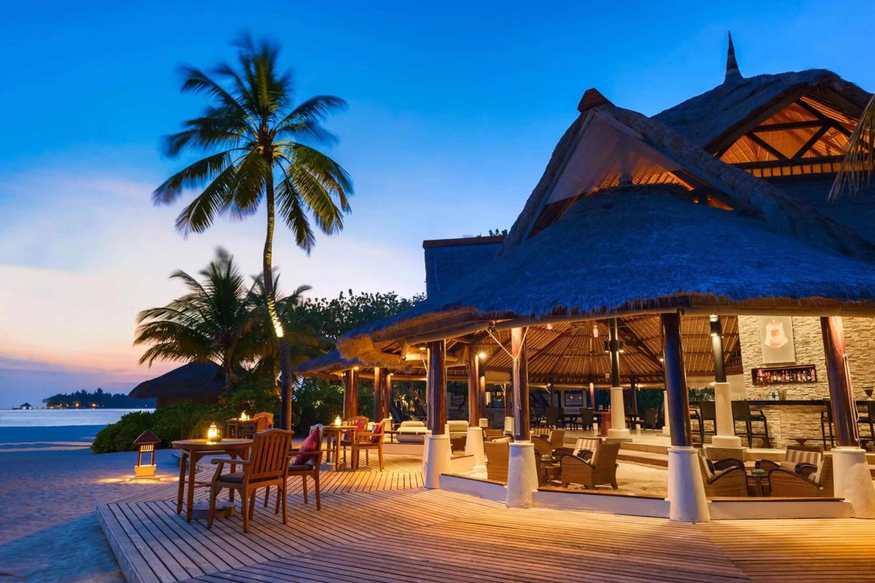 Lounge or bar in Banyan Tree Vabbinfaru